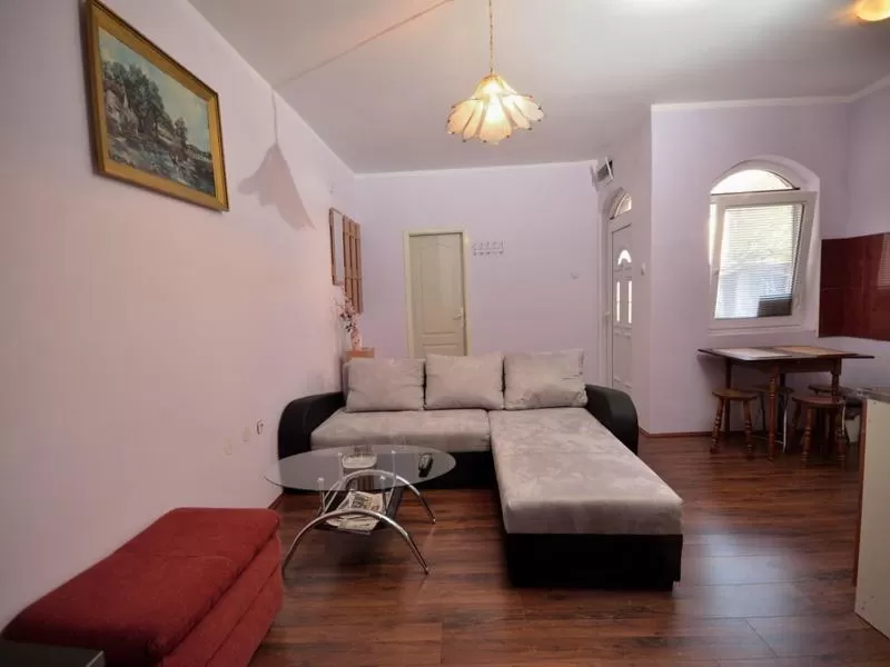 Bed in Bed&Breakfast INTERMEZZO CAFFE