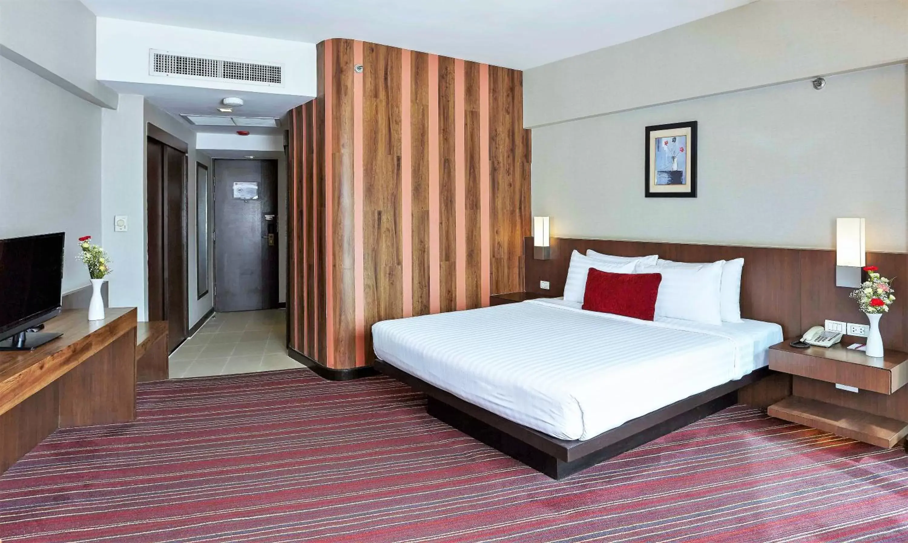 Bedroom, Bed in Ambassador Hotel Bangkok - SHA Extra Plus
