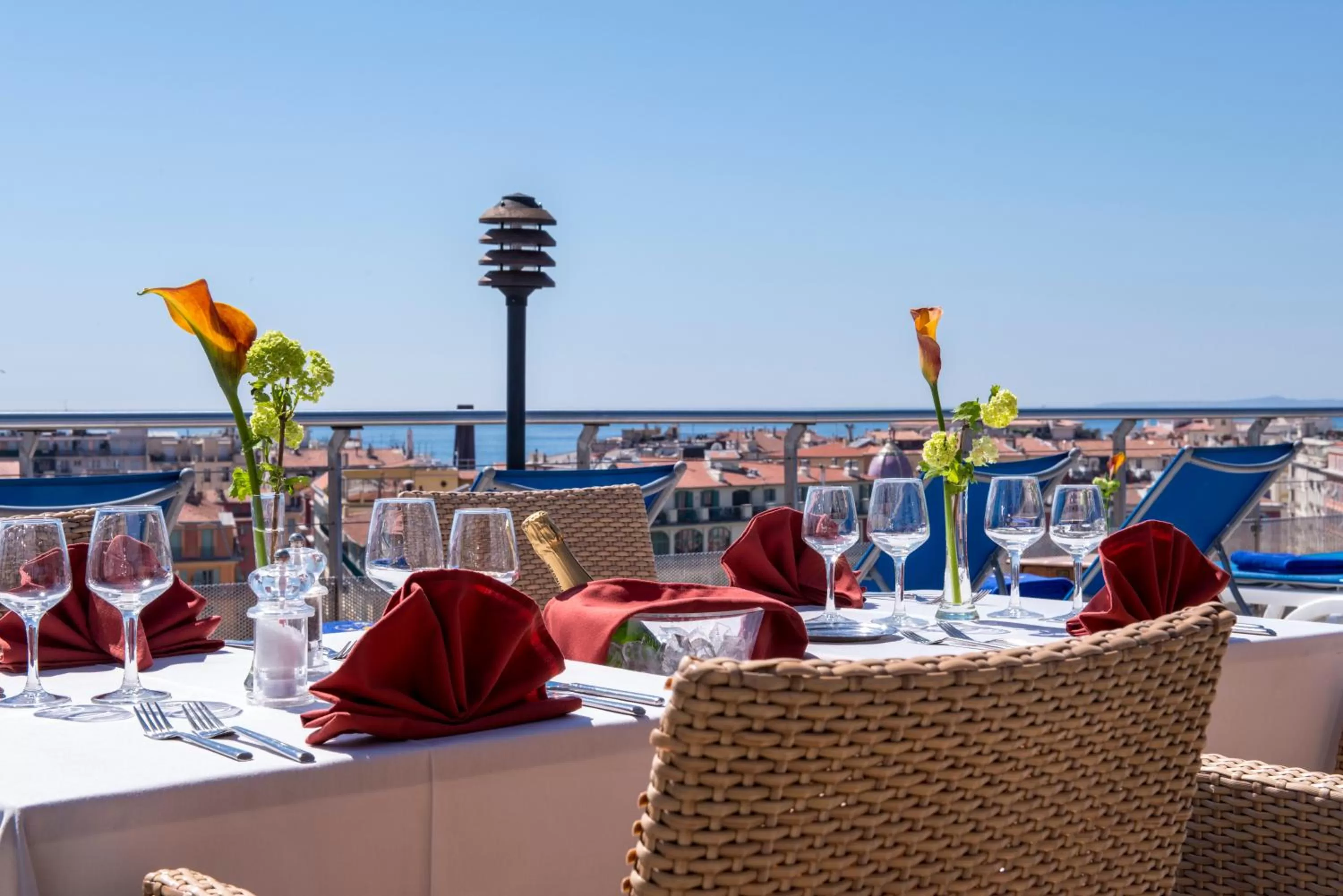 Restaurant/places to eat in Hotel Aston La Scala