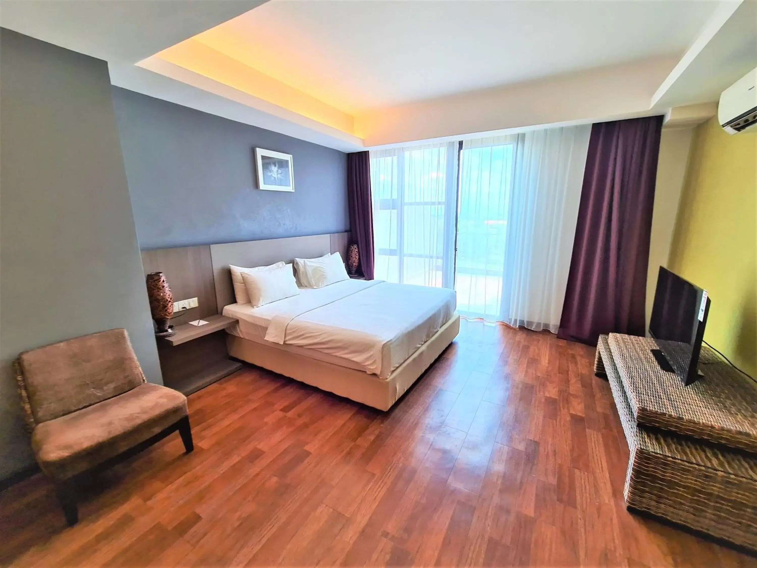 Nexus Business Suite Hotel