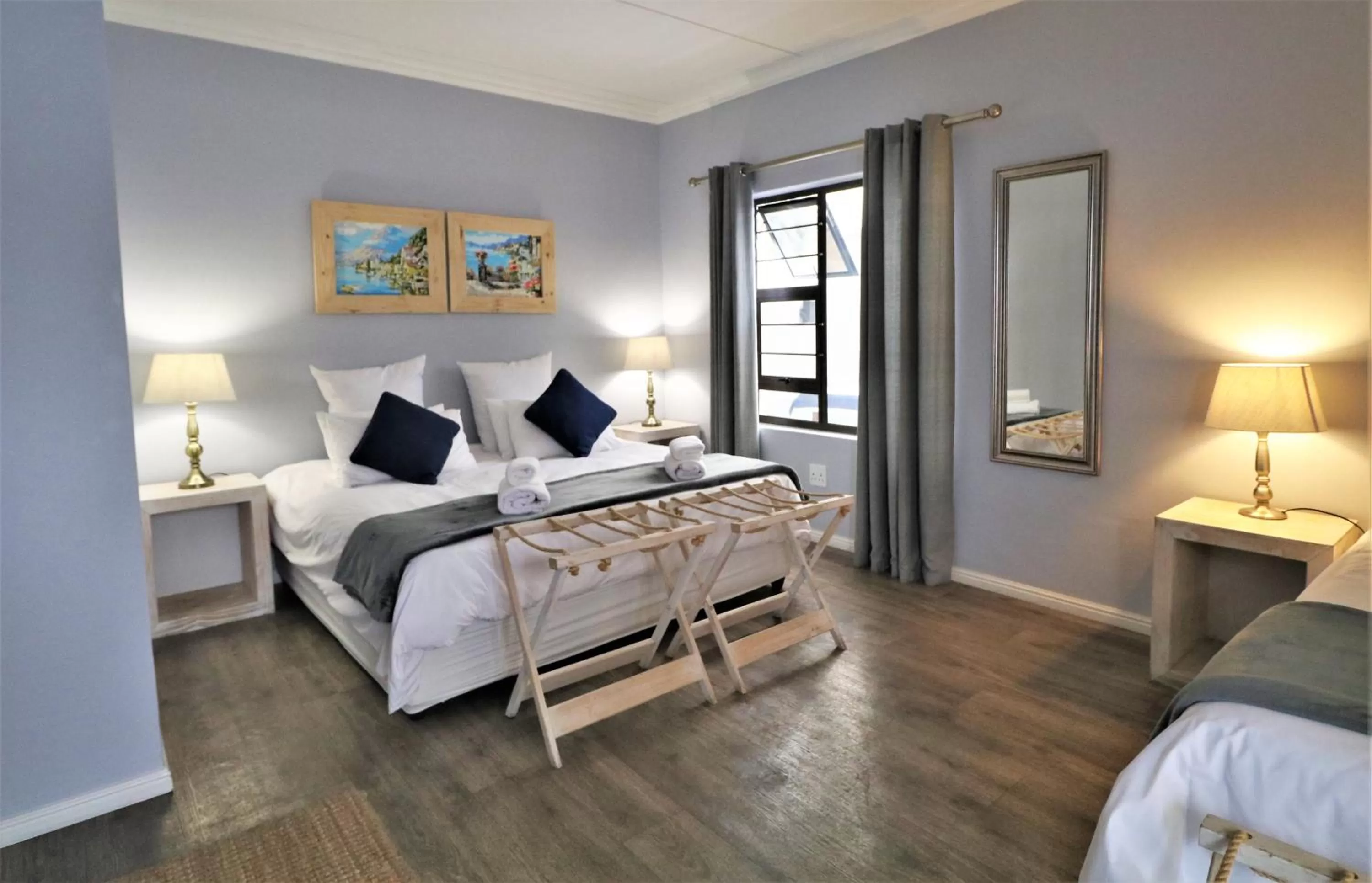 Bed in Tiende Laan Bed & Breakfast and Self-Catering