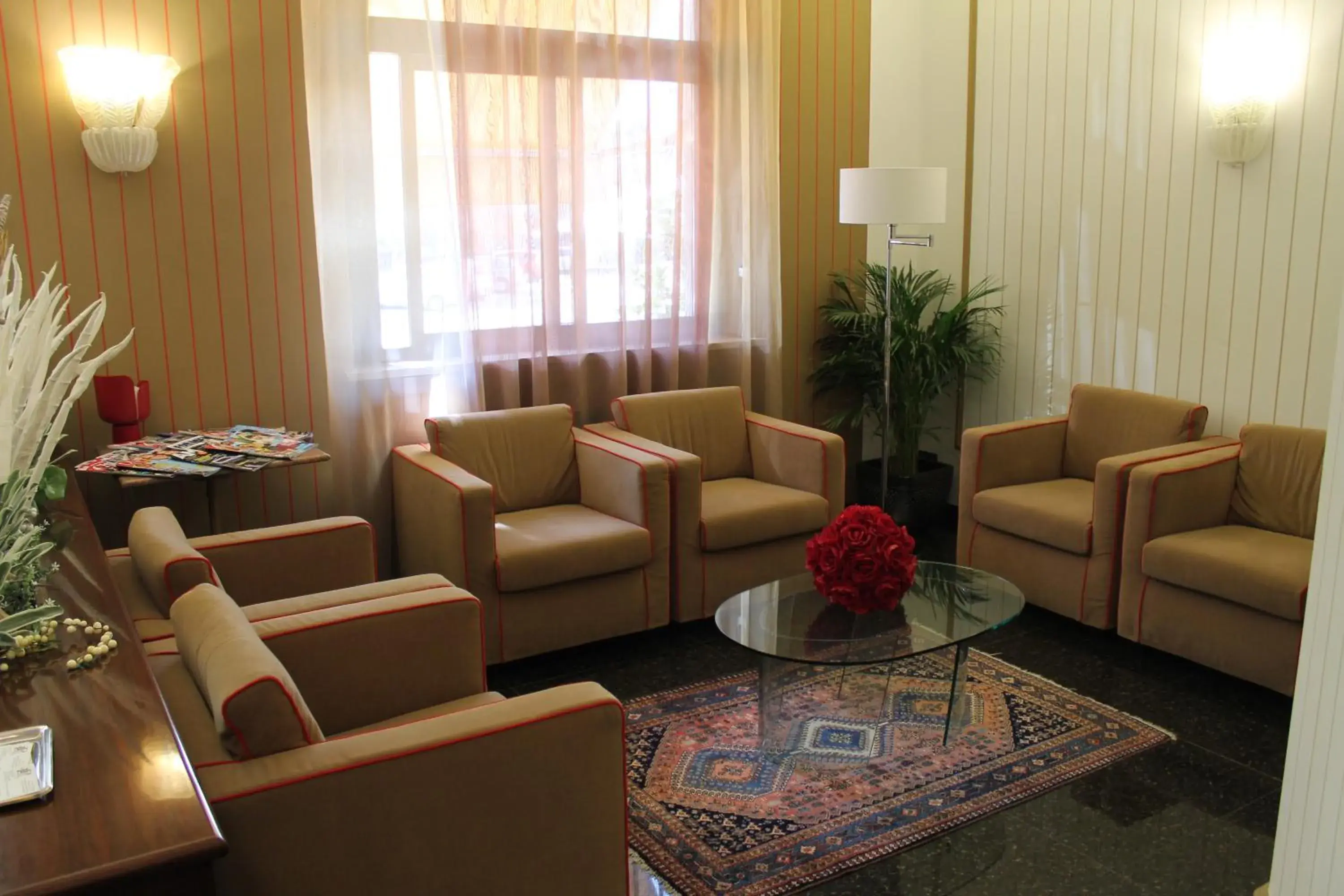 Lobby or reception, Seating Area in Hotel La Pace