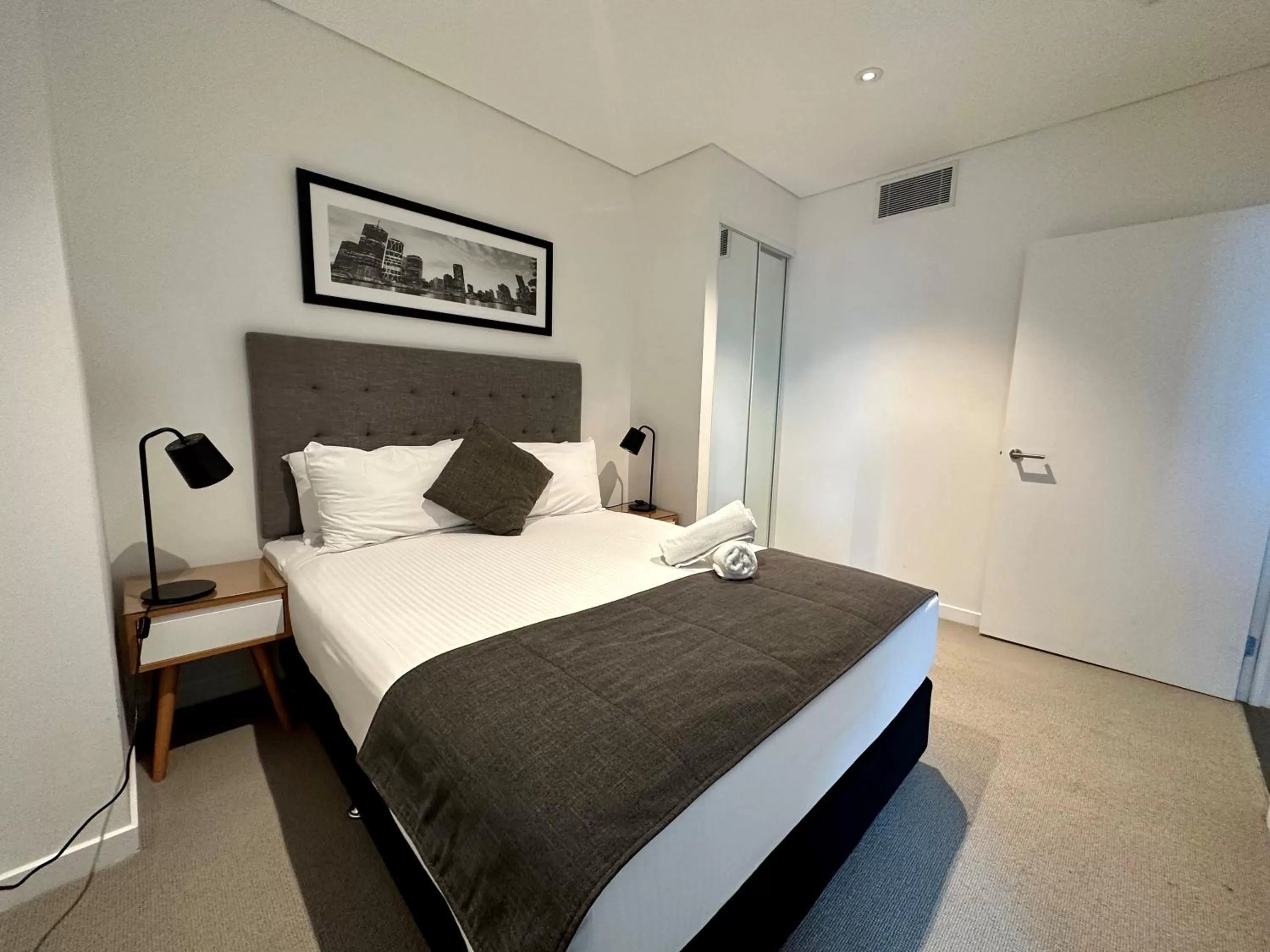 One-Bedroom Accessible Apartment in Brisbane Skytower by CLLIX