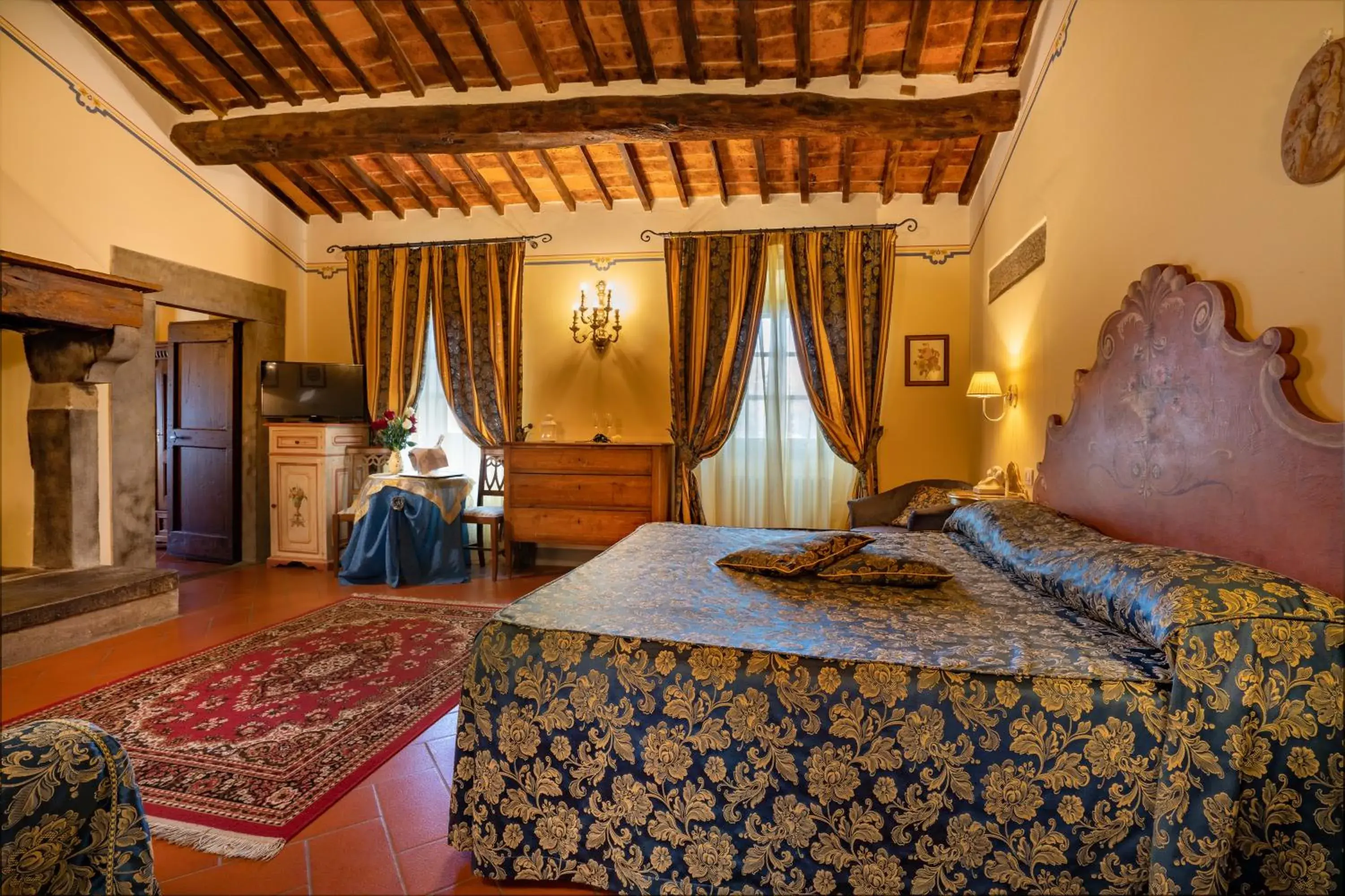Bedroom in Relais Borgo San Pietro