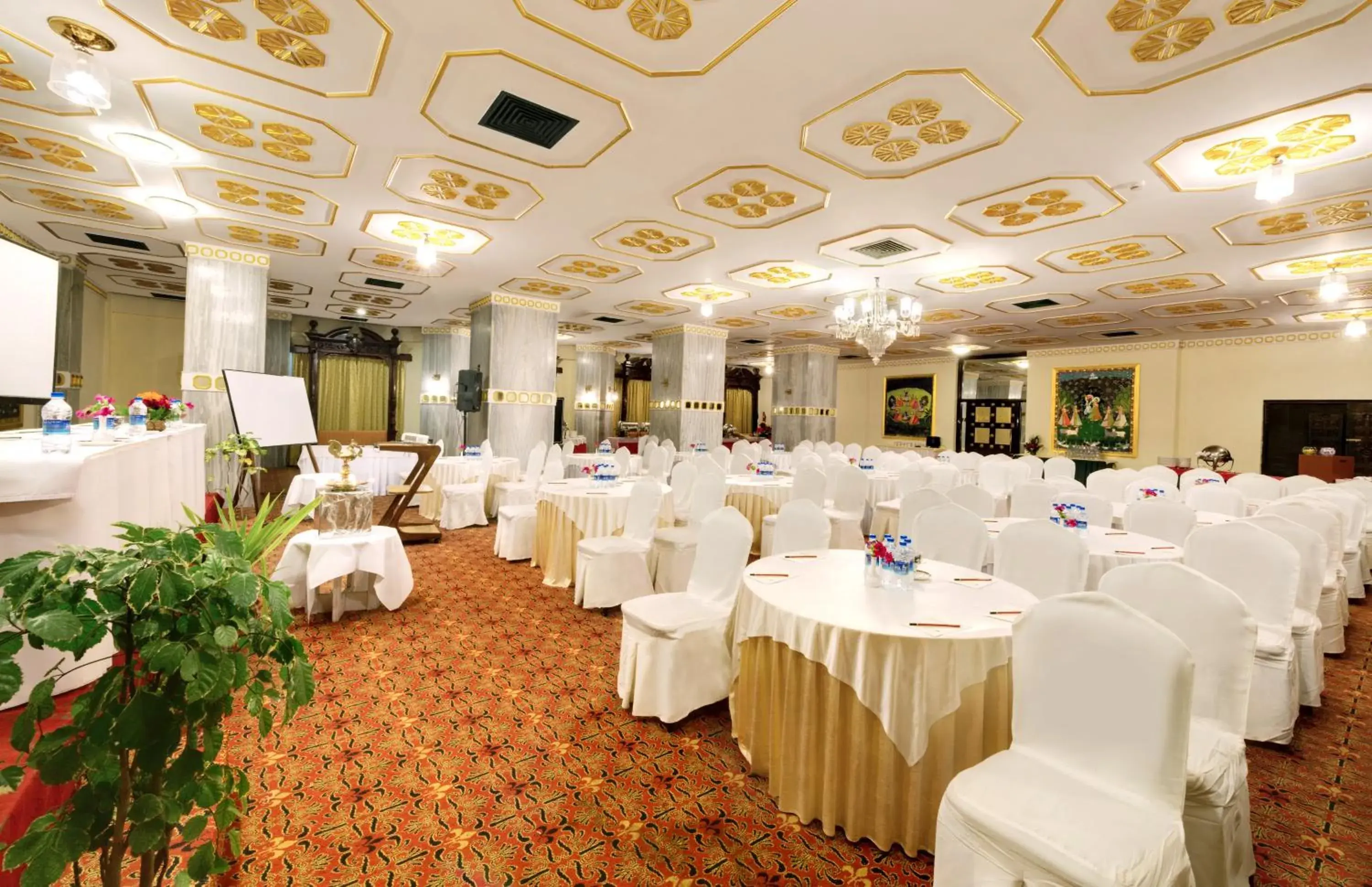 Business facilities, Banquet Facilities in The Ambassador Ajanta