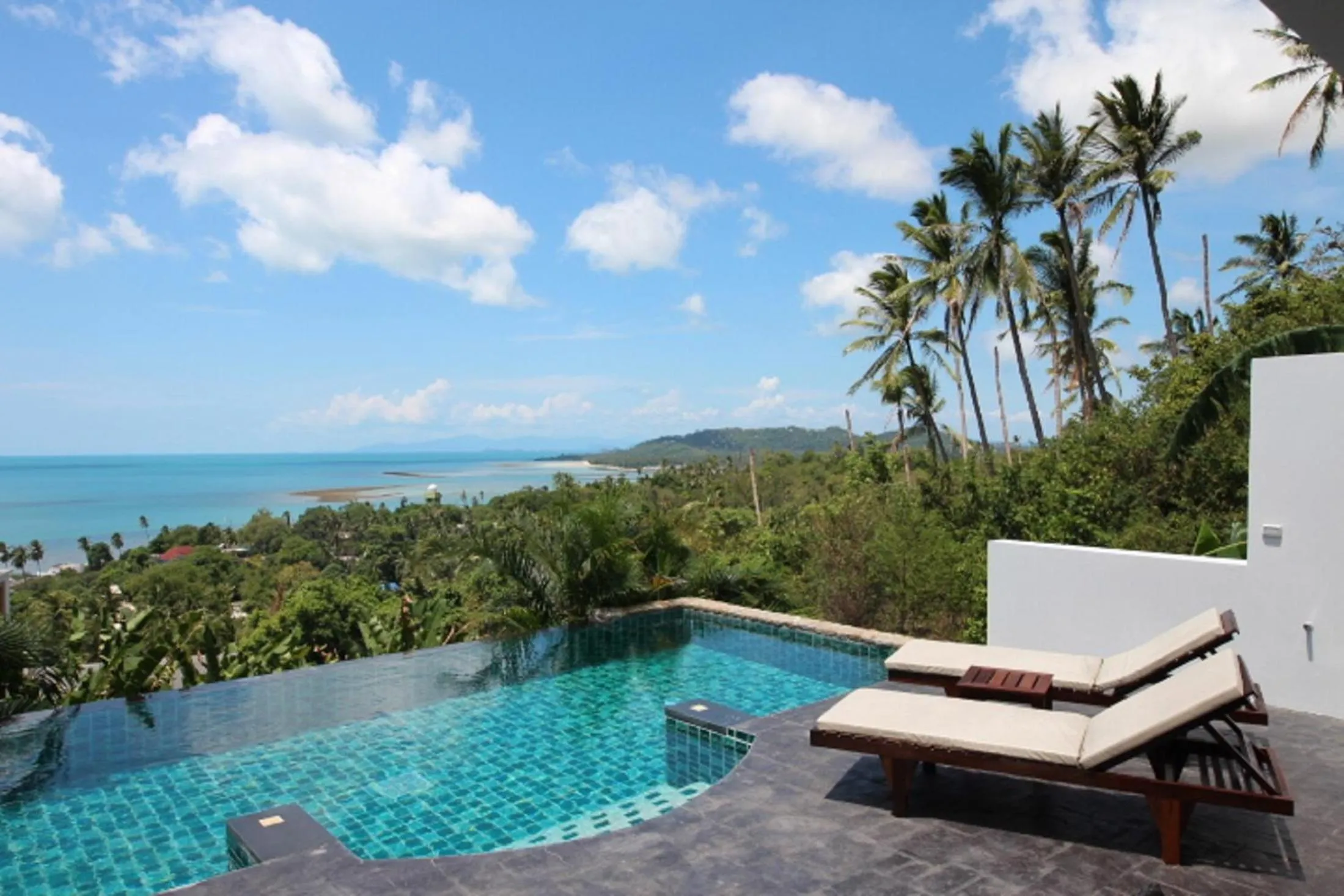 Tropical Sea View Residence