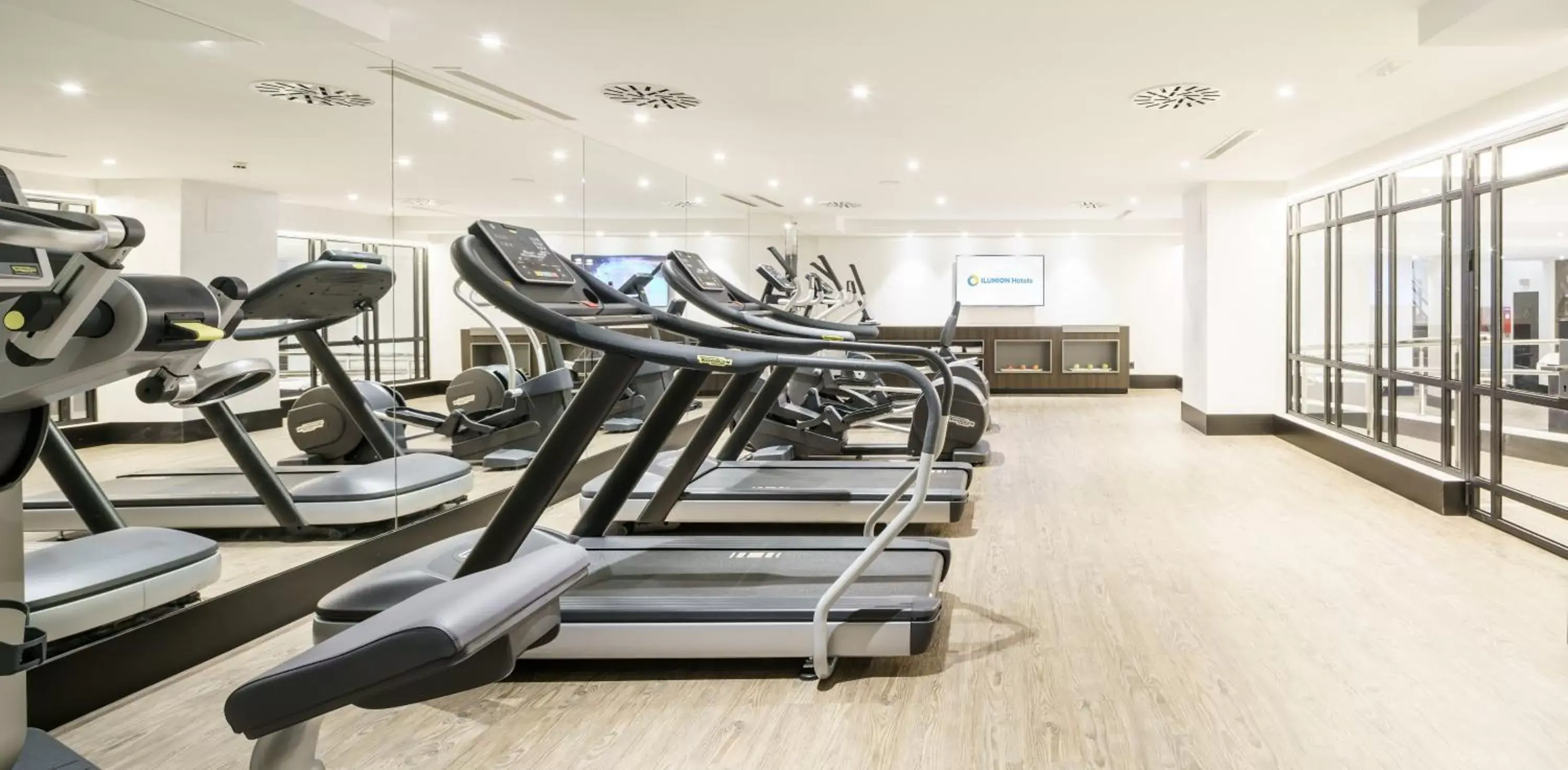 Fitness centre/facilities, Fitness Center/Facilities in Hotel Ilunion Bilbao