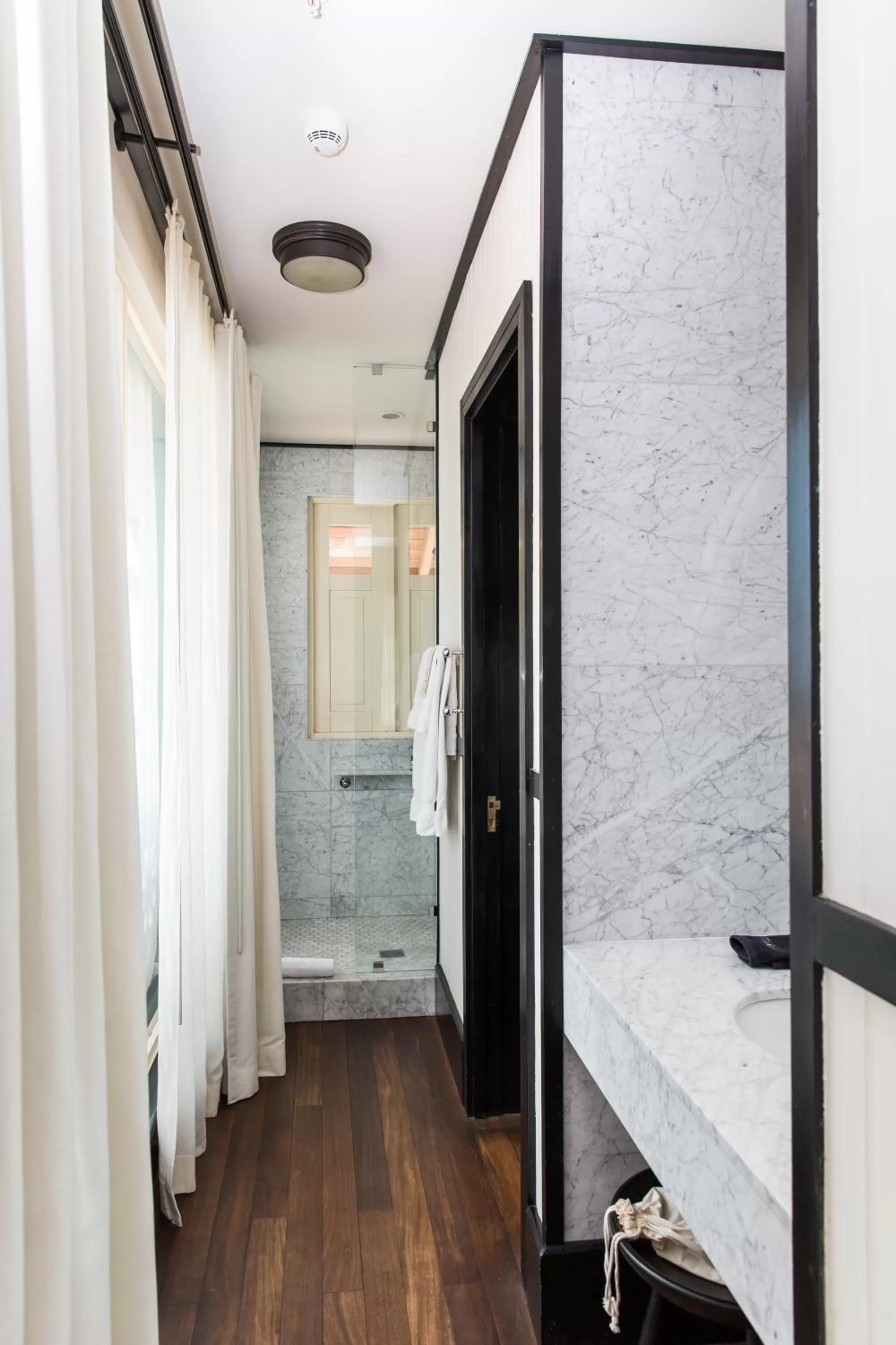 Bathroom, Bed in American Trade Hotel