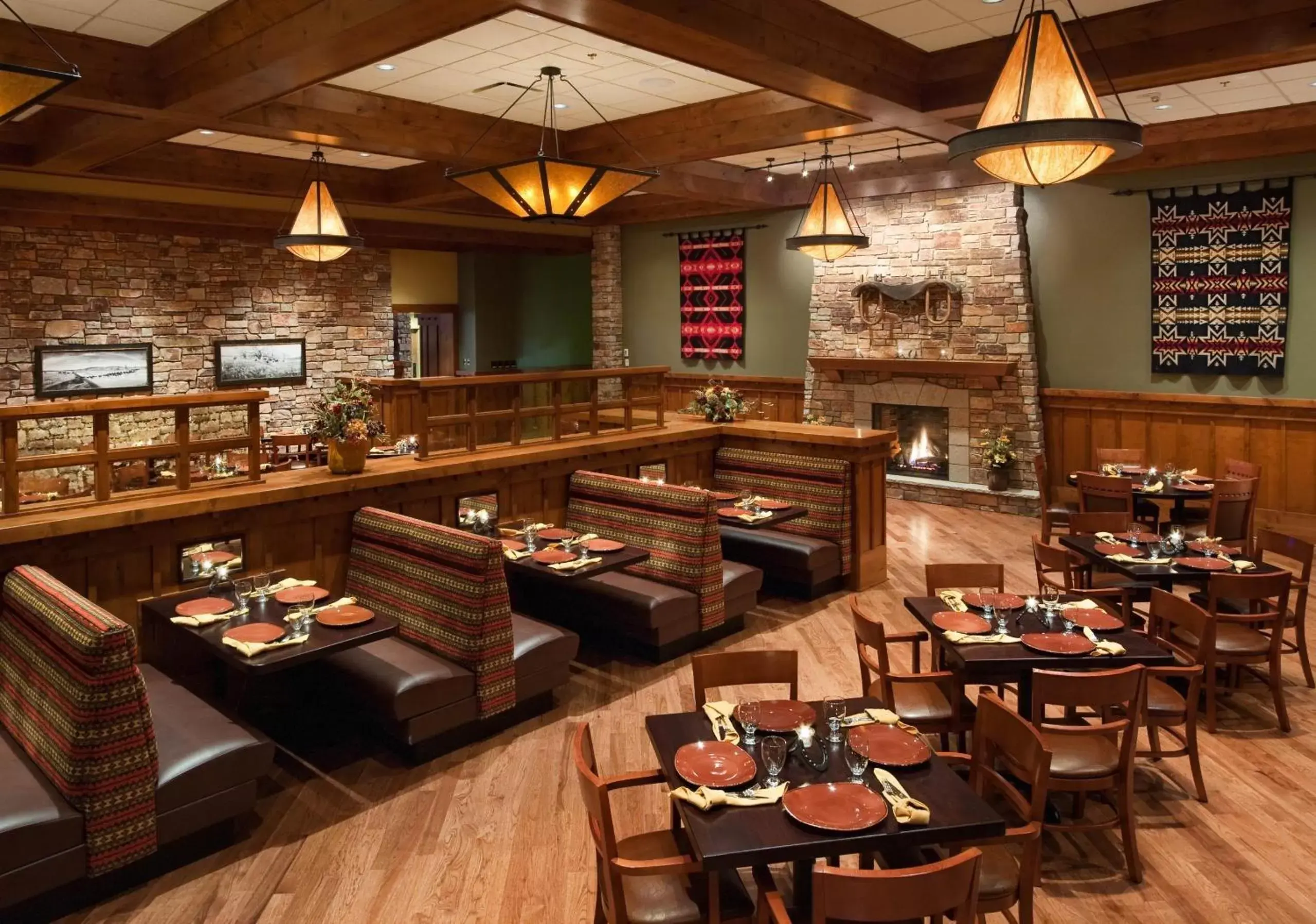 Restaurant/Places to Eat in The Lodge at Deadwood