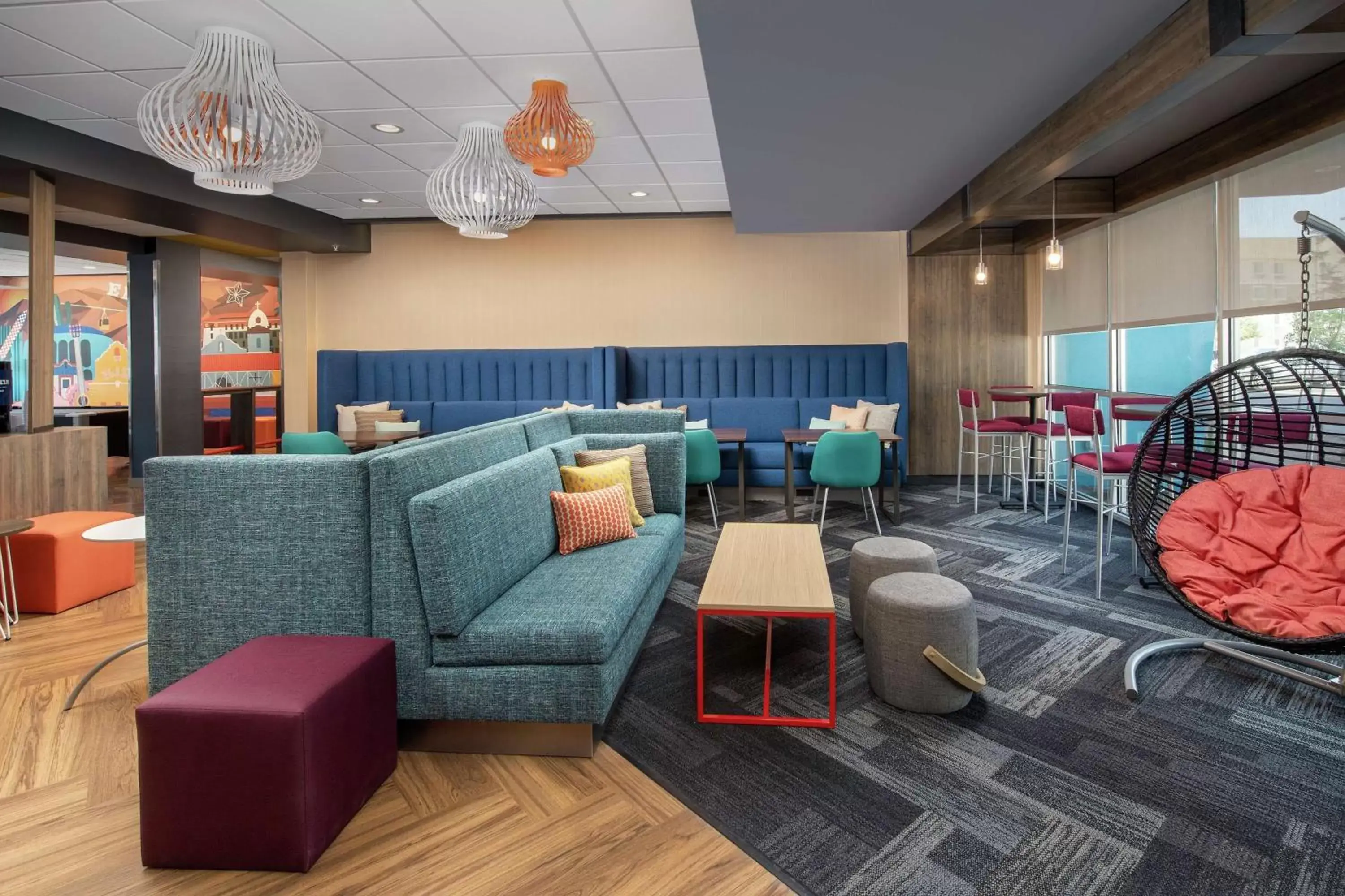 Lobby or reception, Lounge/Bar in Tru By Hilton El Paso Northeast