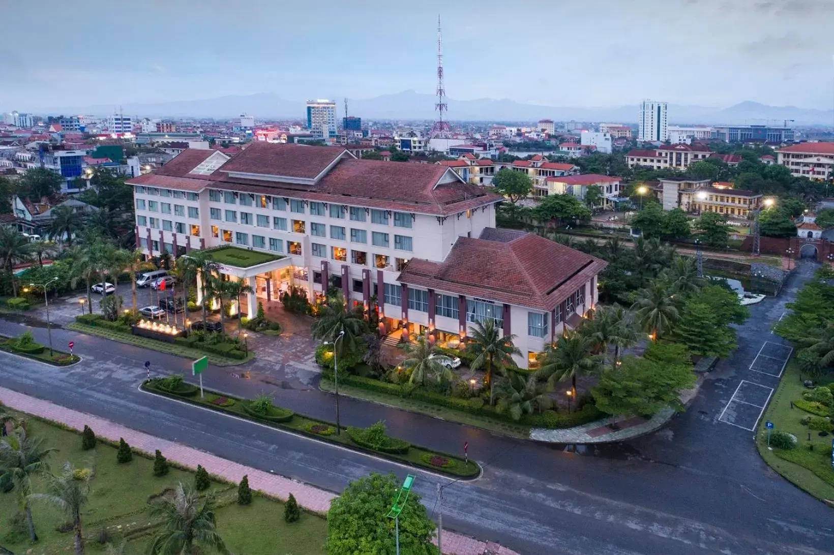 Property building, Bird's-eye View in Sai Gon Quang Binh Hotel
