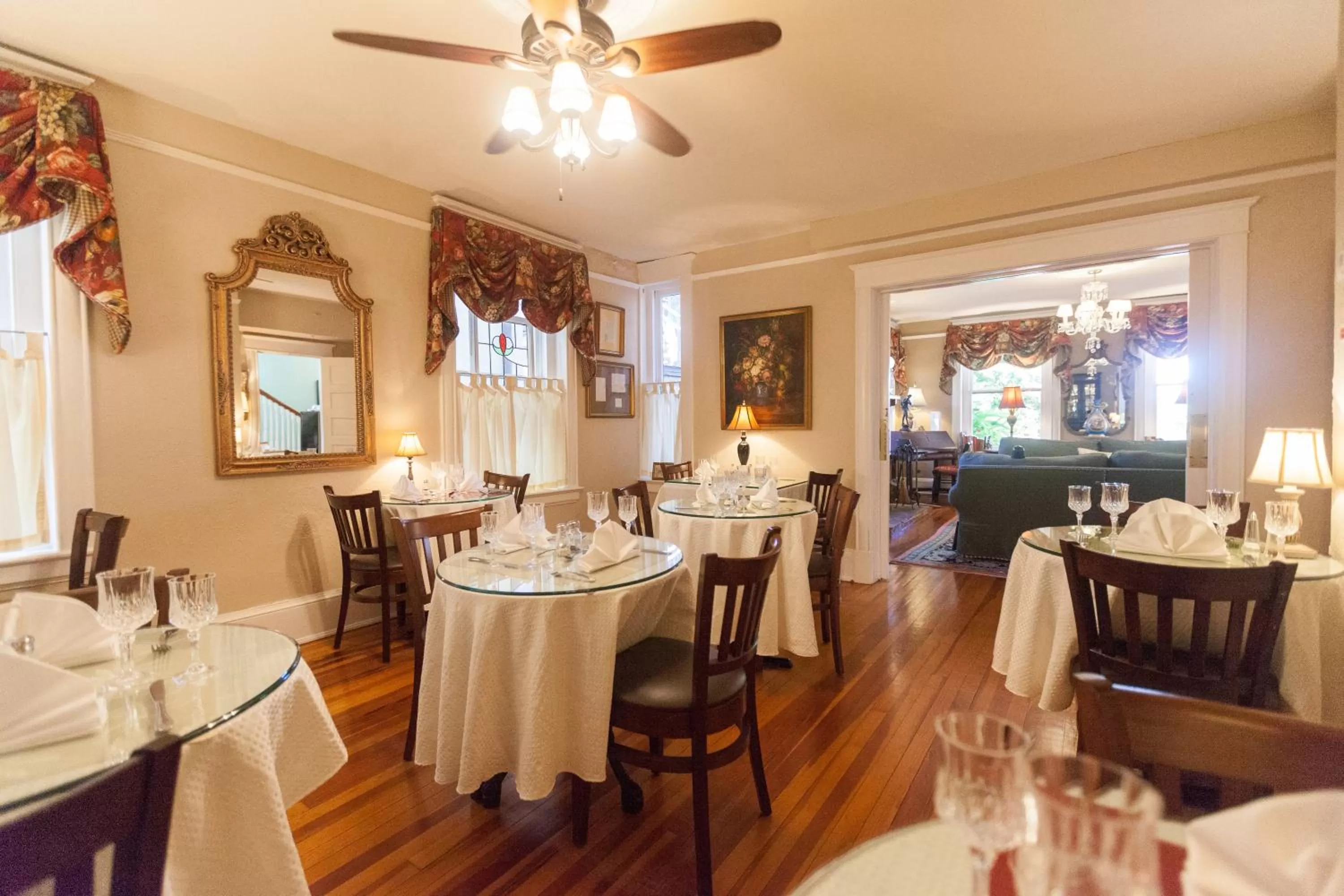 Dining area, Restaurant/Places to Eat in Inn on Charlotte