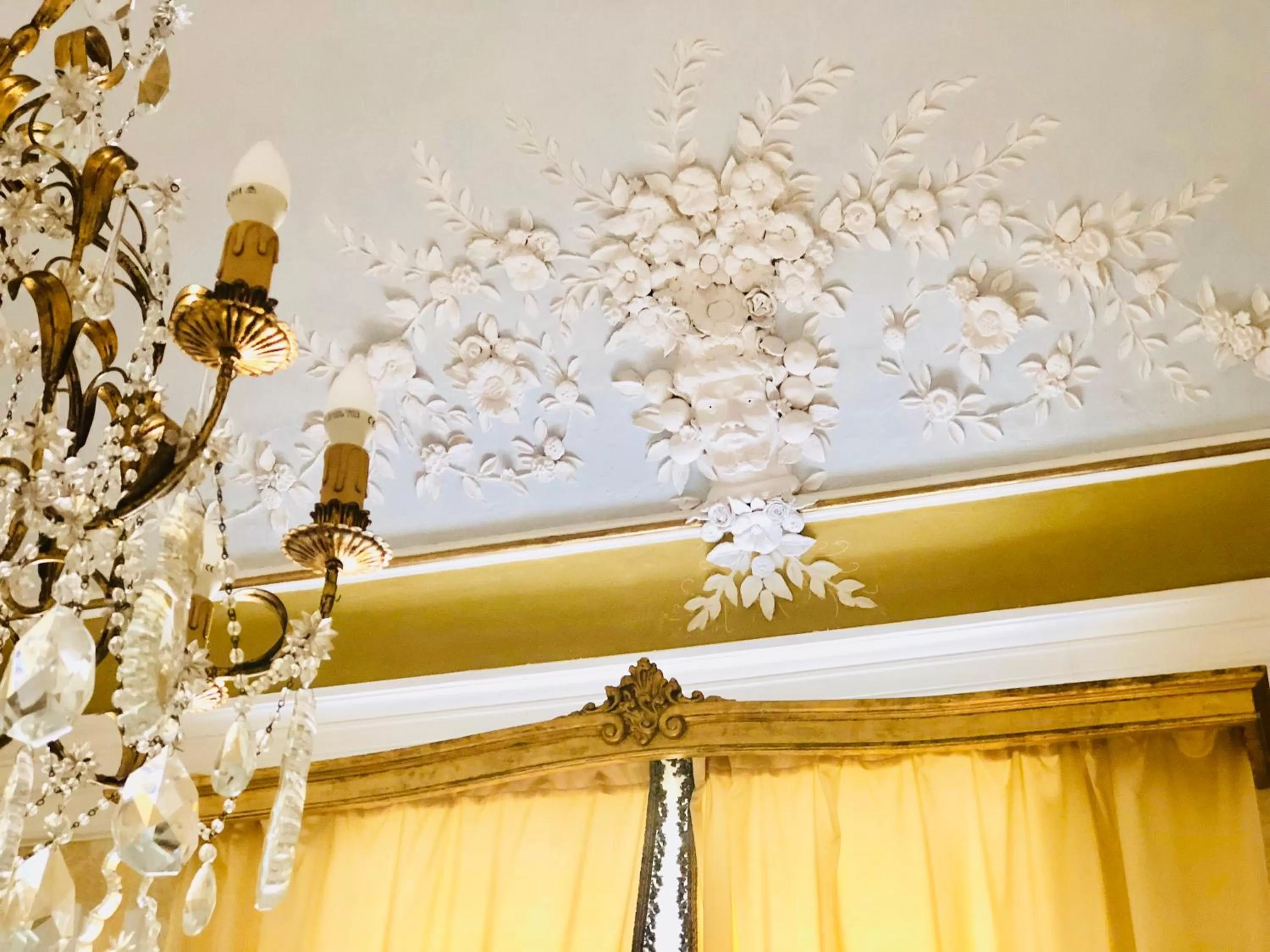 Seating area in Dimora Umberto