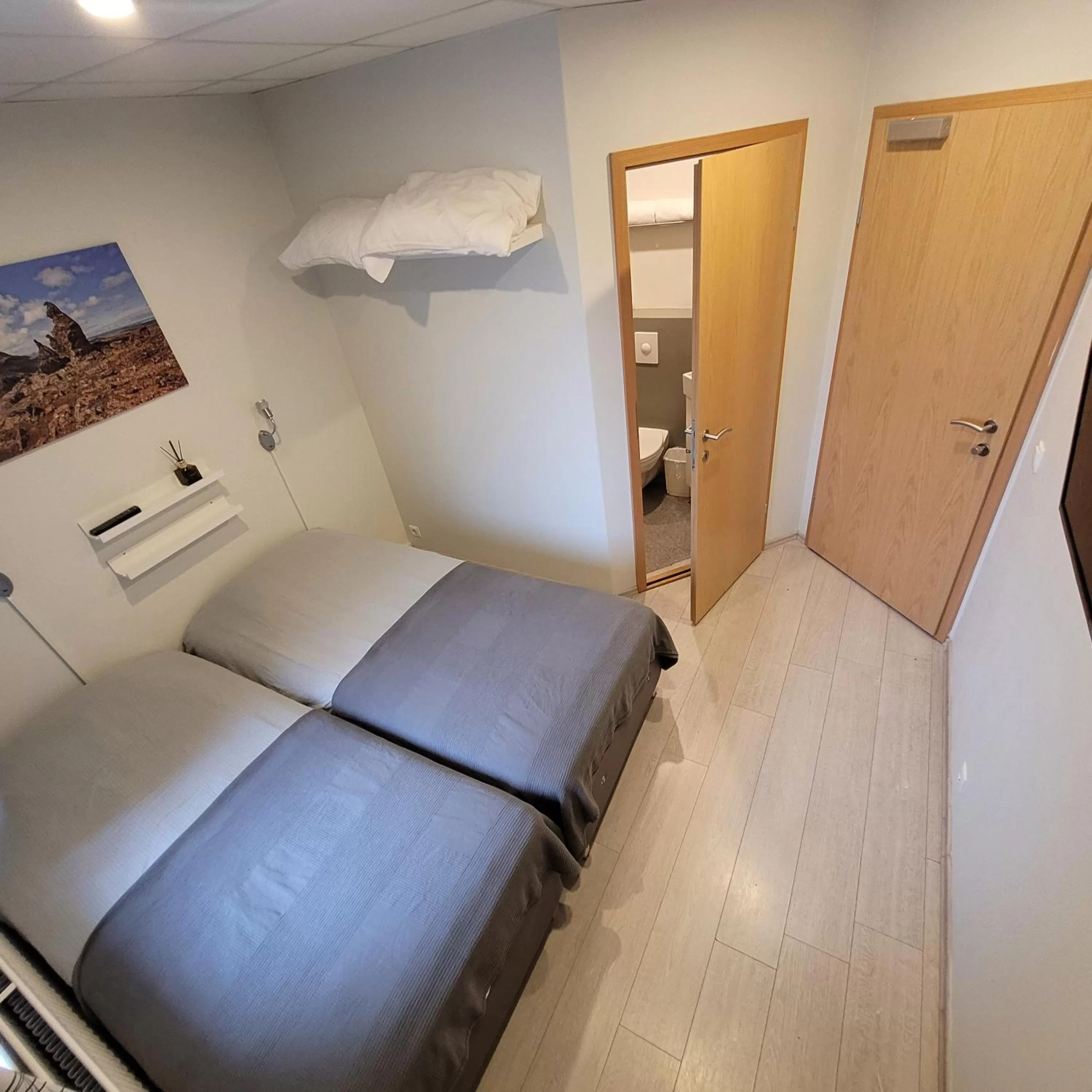 Bed in B&B Guesthouse - Bed and Breakfast Keflavik Centre