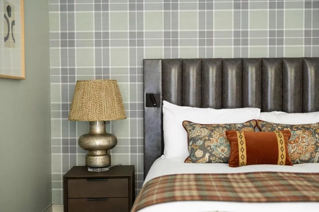 Bed in The Tophams Hotel