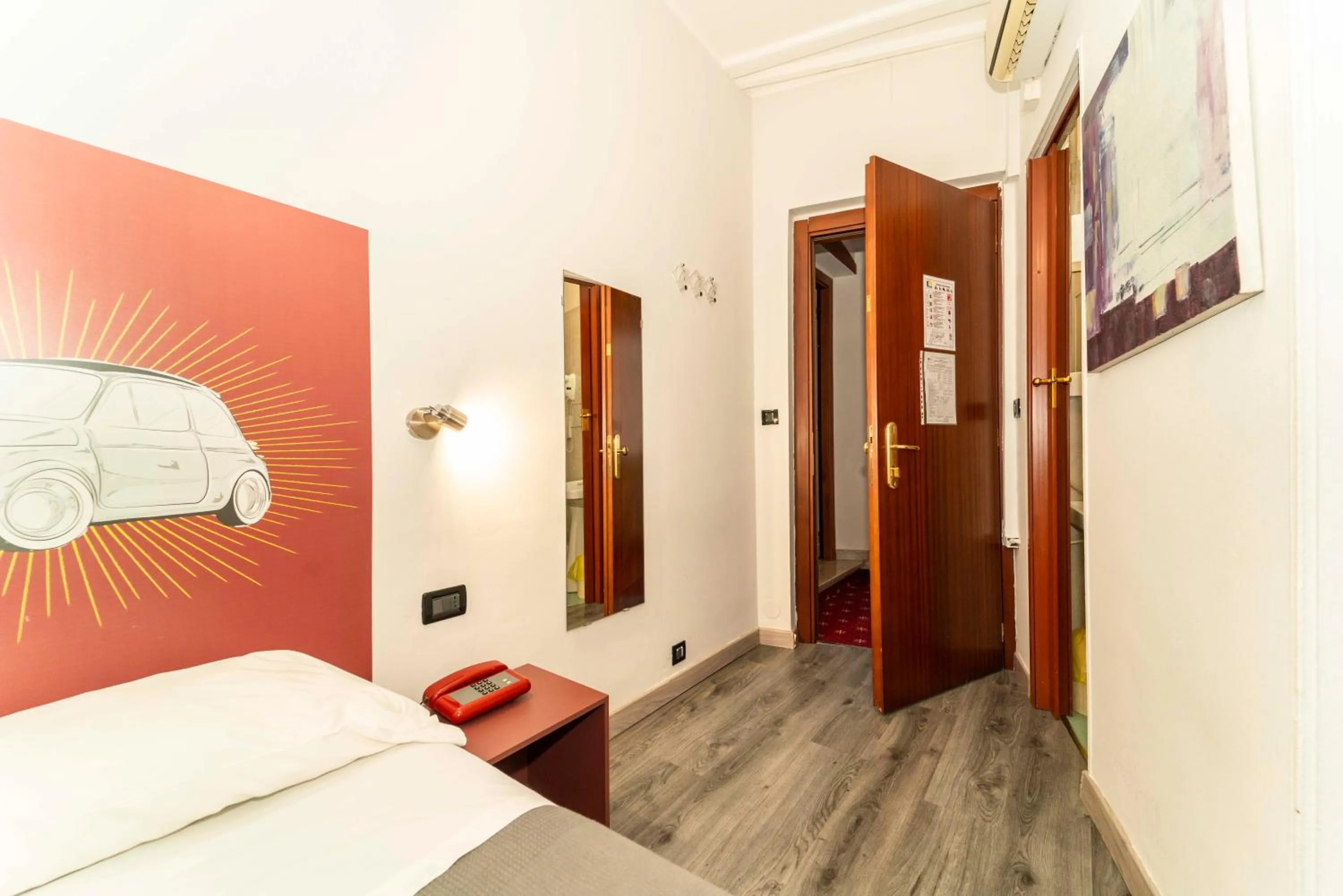 Bed in Hotel Cristallo Torino