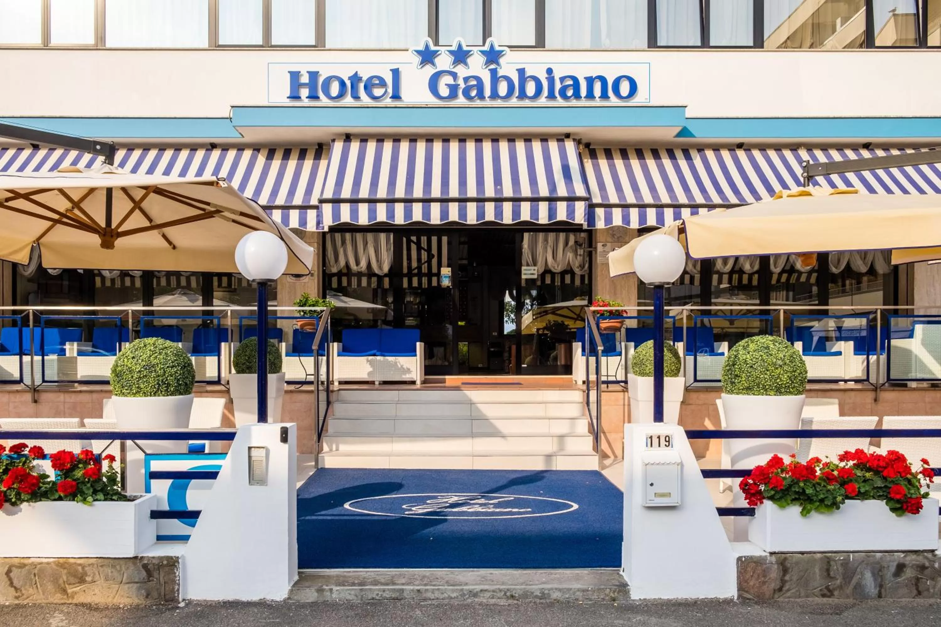 Gabbiano Suites