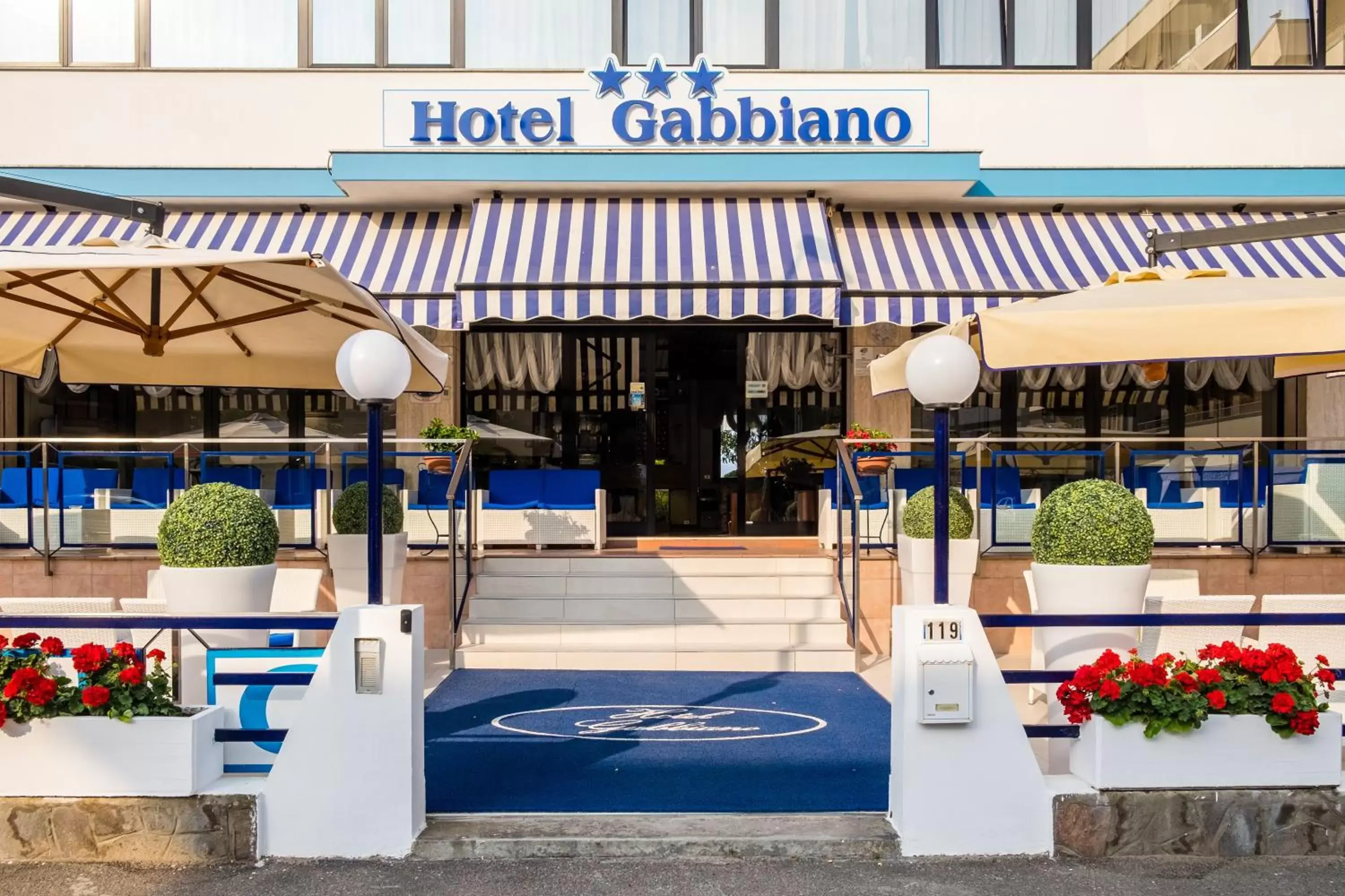 Facade/entrance in Hotel Gabbiano