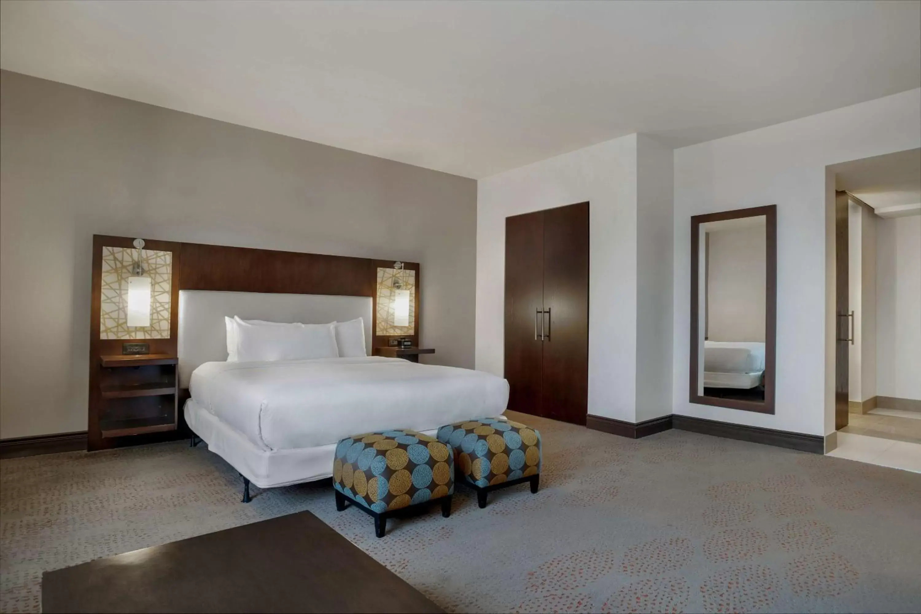 Bed in Hilton Dallas/Plano Granite Park
