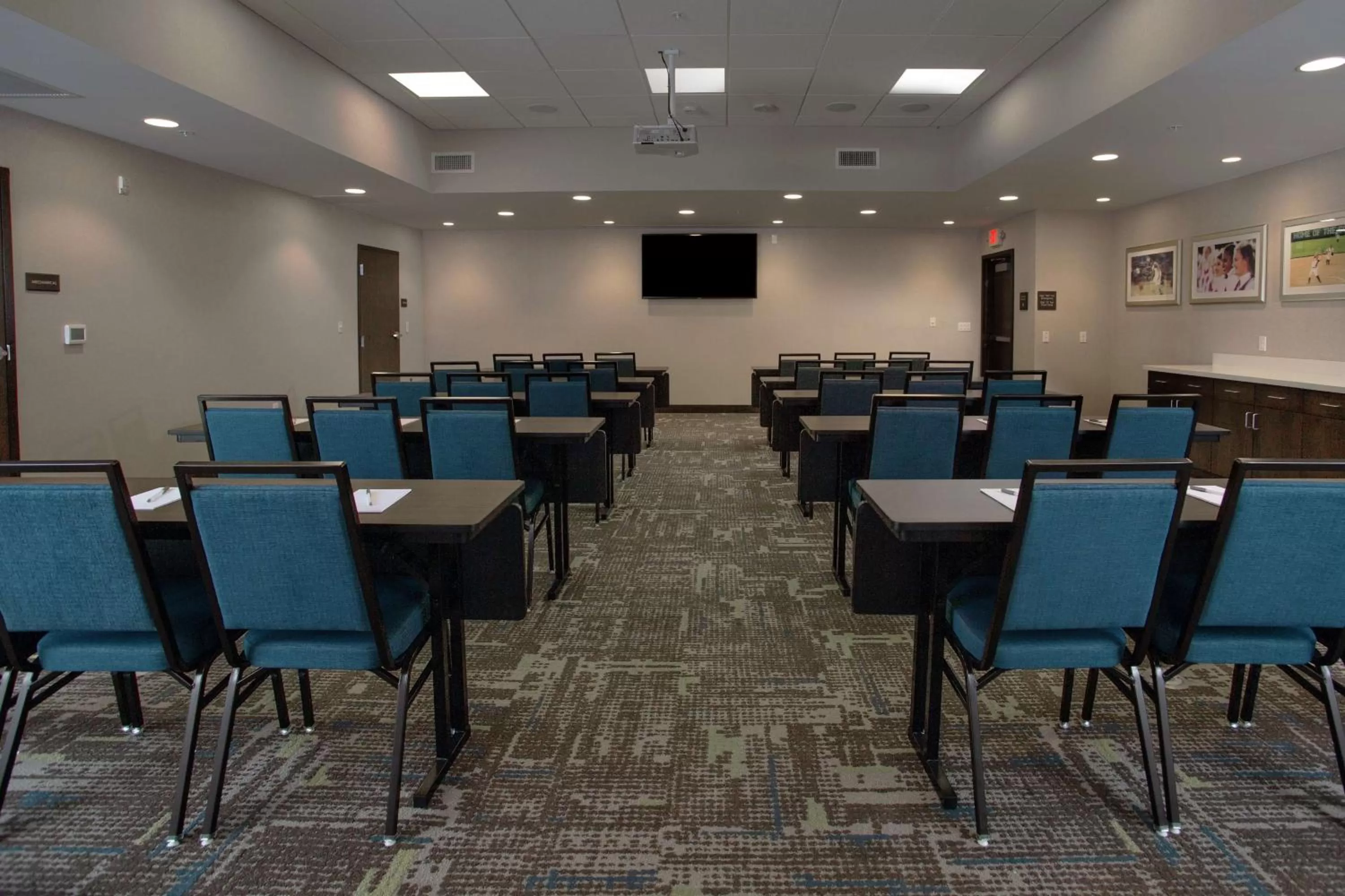 Meeting/conference room in Hampton Inn & Suites Kutztown, Pa