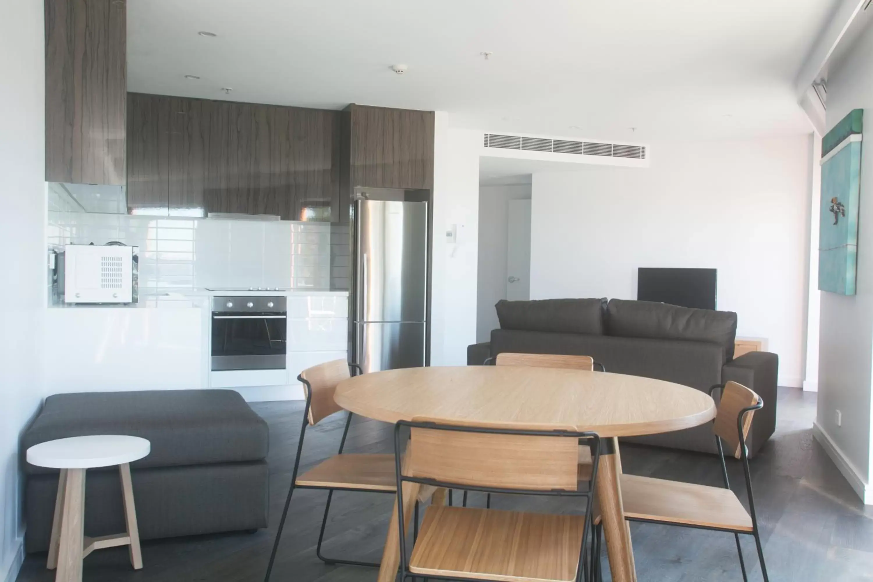 Living room, Dining Area in Bondi 38 Serviced Apartments