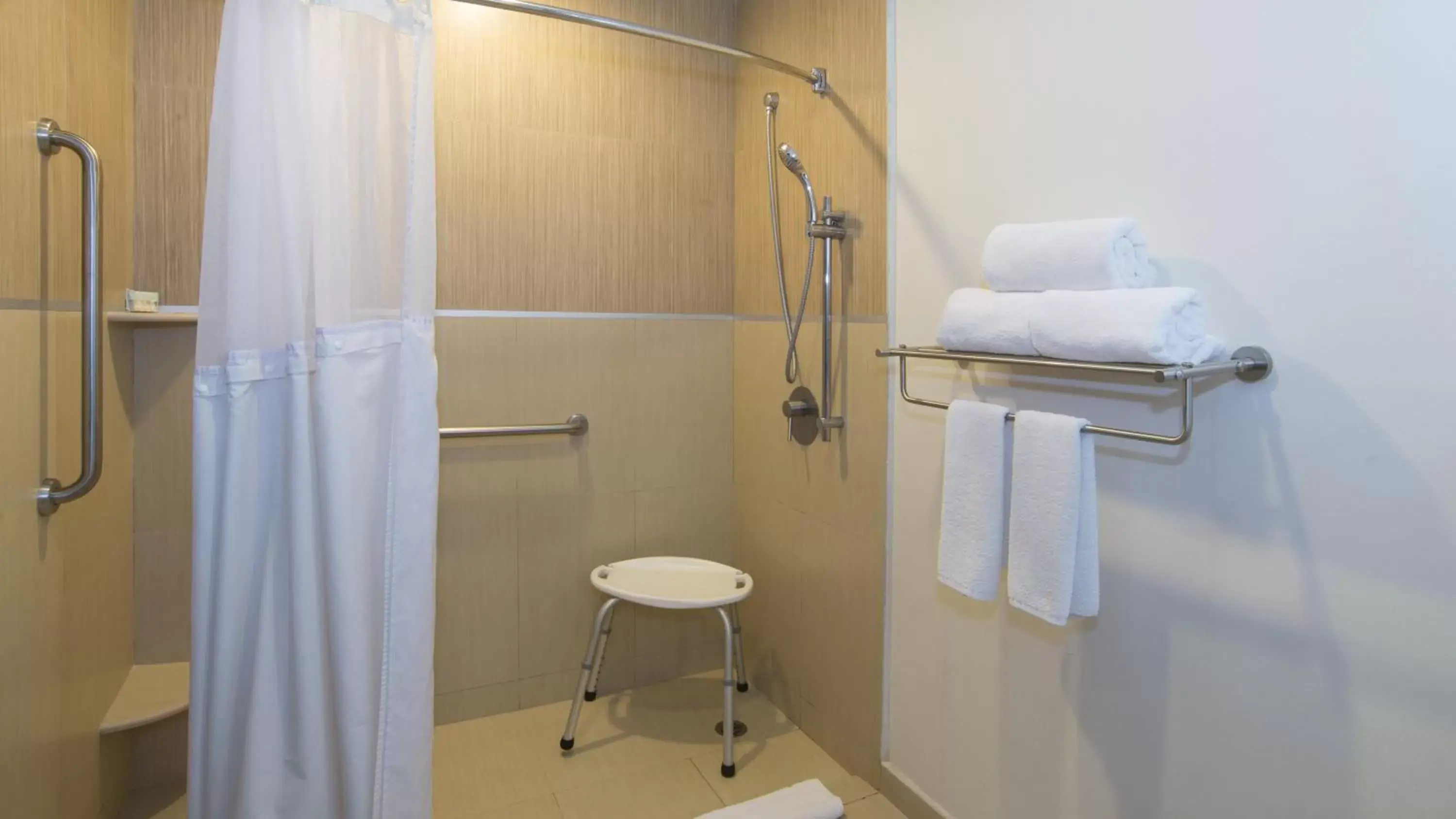 Photo of the whole room, Bathroom in Holiday Inn Express Guaymas, an IHG Hotel