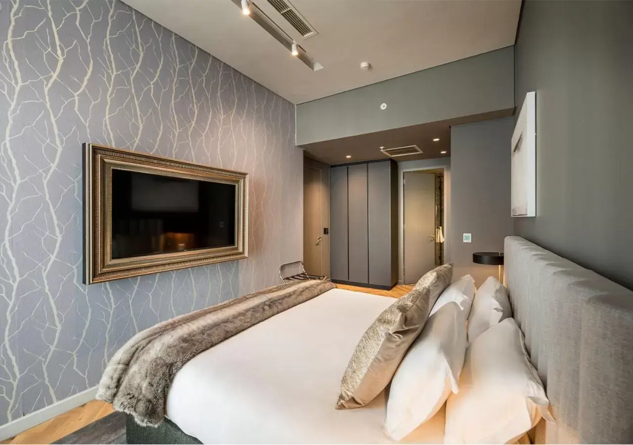 Bedroom, Bed in The Rockefeller Hotel by NEWMARK Bedroom, Bed in The Rockefeller Hotel by NEWMARK