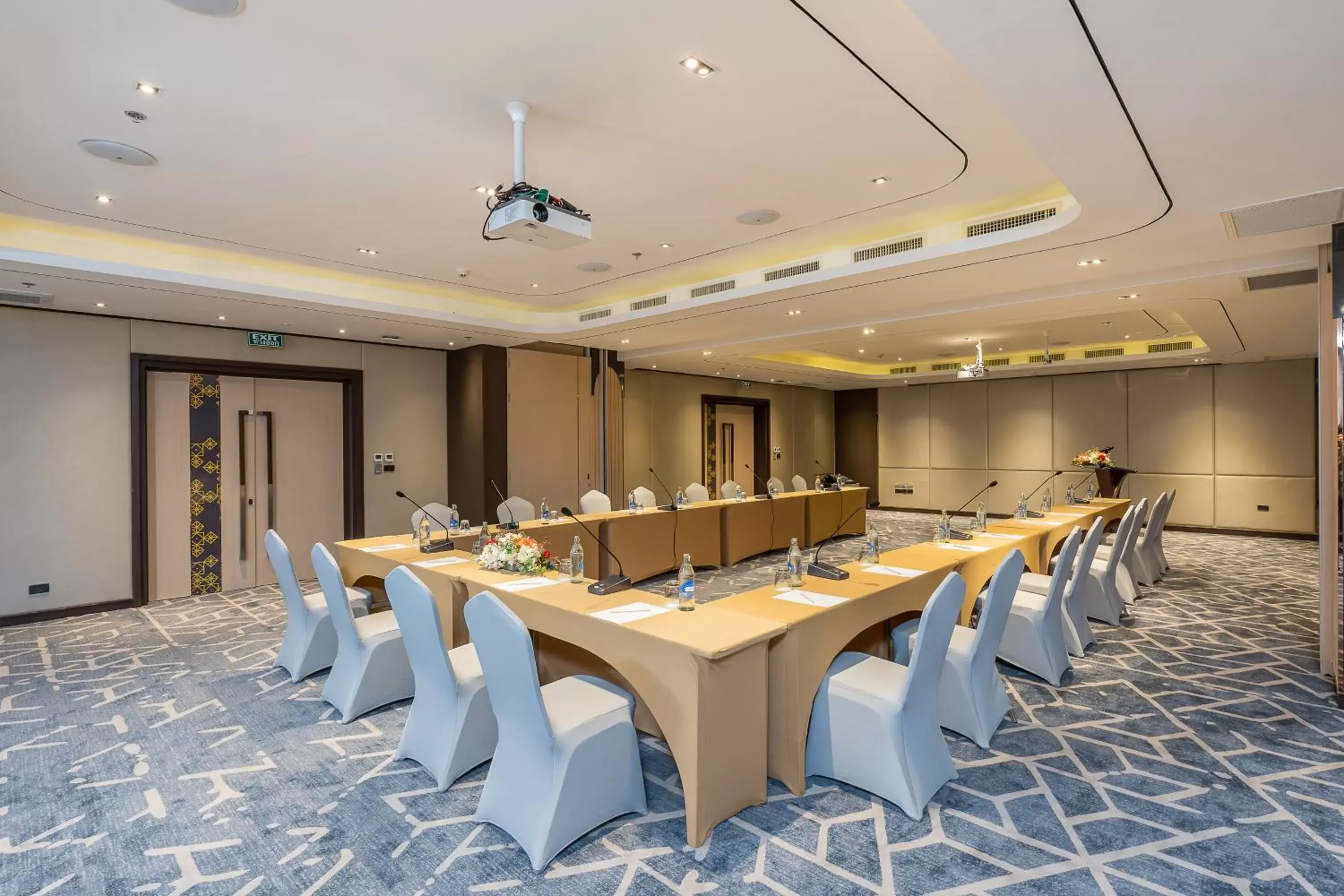 Meeting/conference room in Best Western Nada Don Mueang Airport hotel