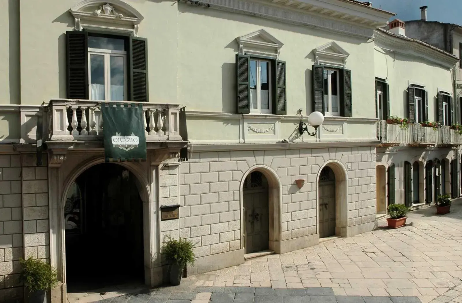Property Building in Hotel Orazio