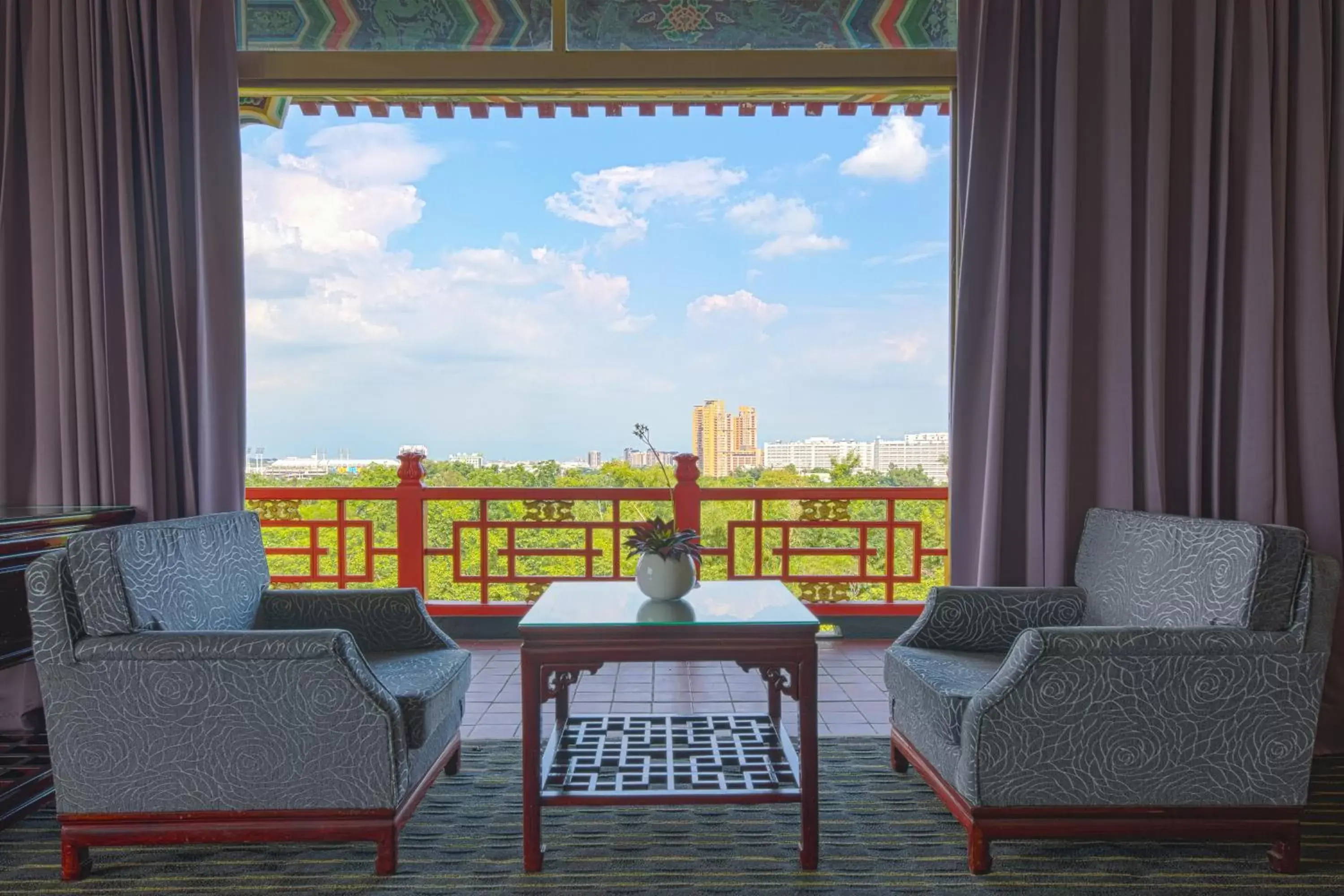 Balcony/Terrace, Seating Area in The Grand Hotel Kaohsiung