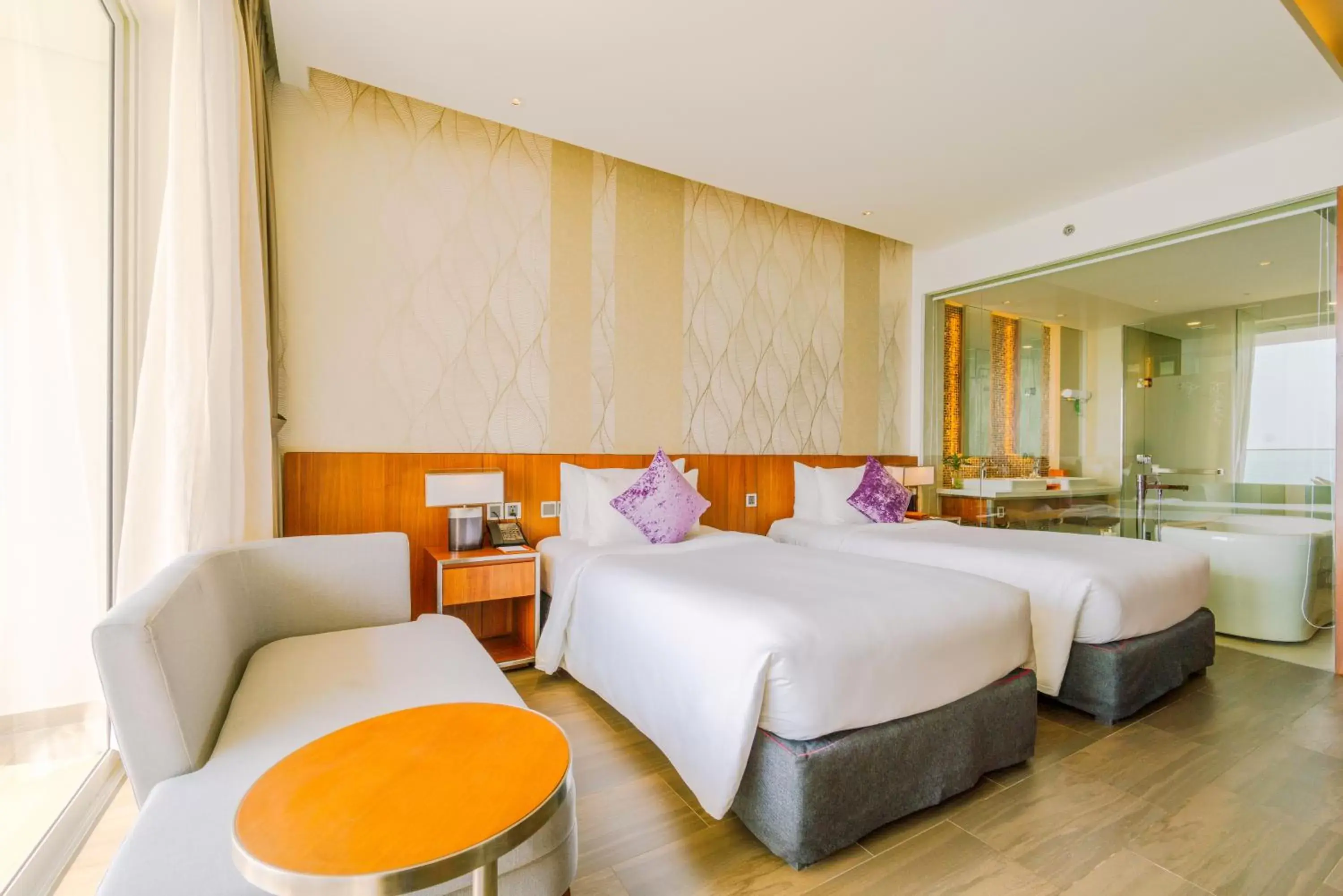 Bed in Seashells Phu Quoc Hotel & Spa