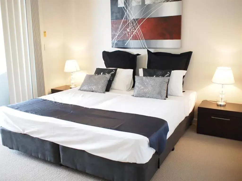 Bed in Edge Apartments Cairns