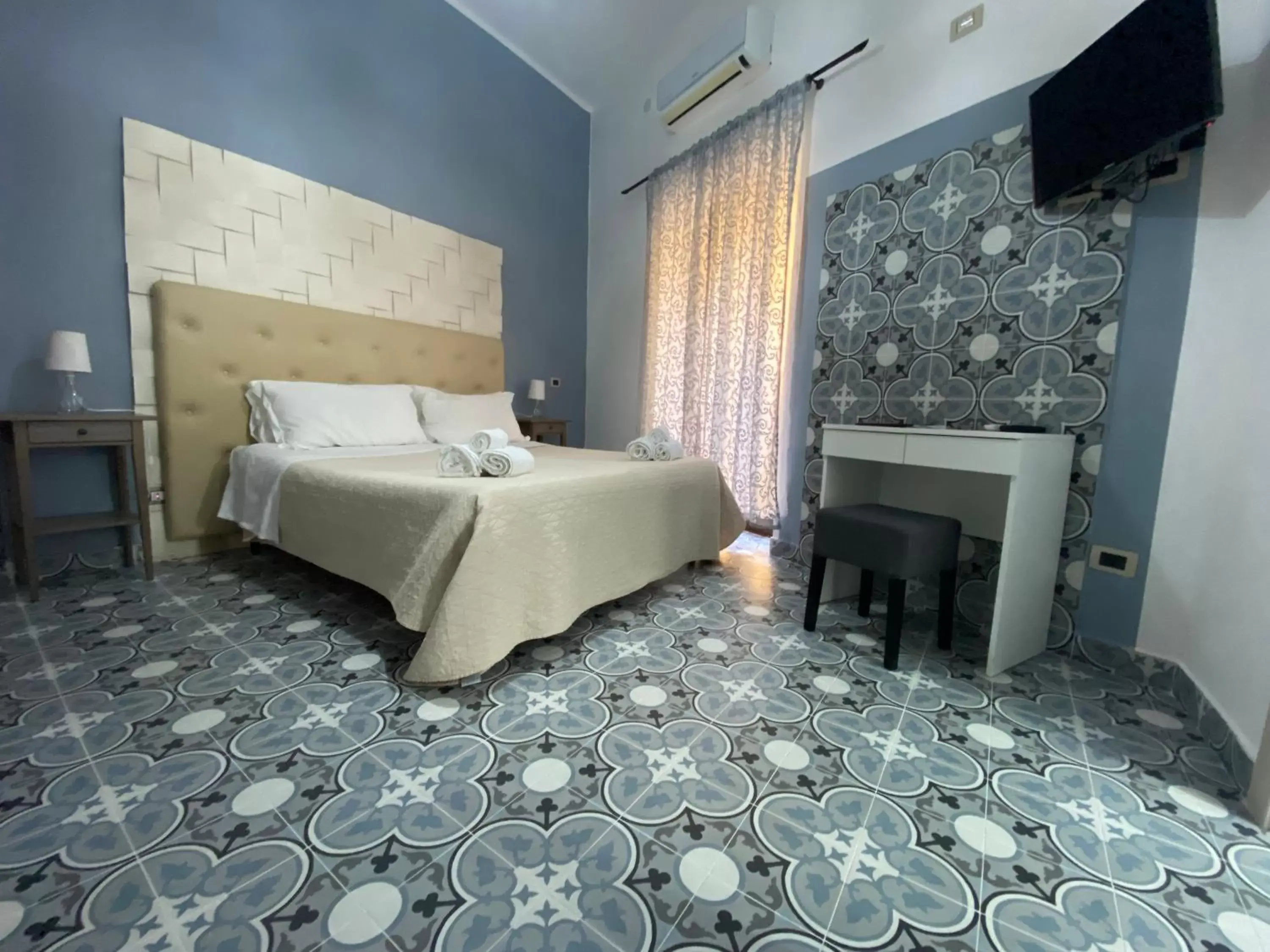 Bedroom, Bed in La Nuova Girgenti