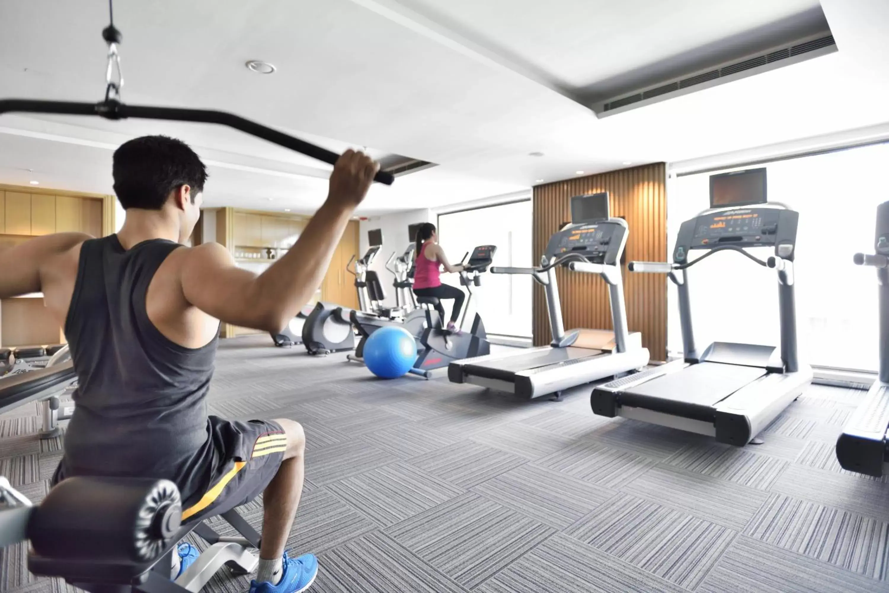 Fitness centre/facilities, Fitness Center/Facilities in Courtyard by Marriott Agra