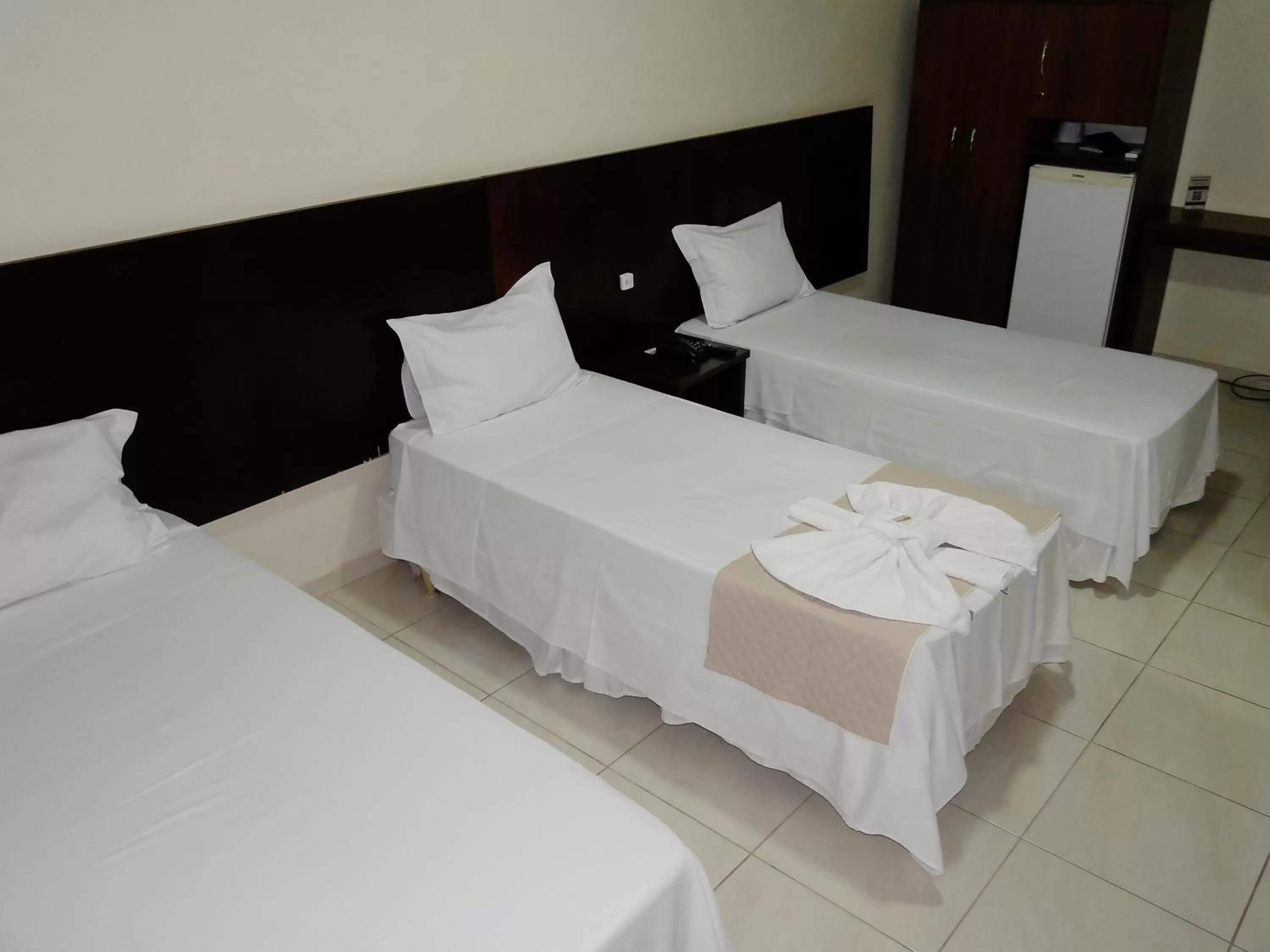 Bedroom, Bed in Hotel Albinos