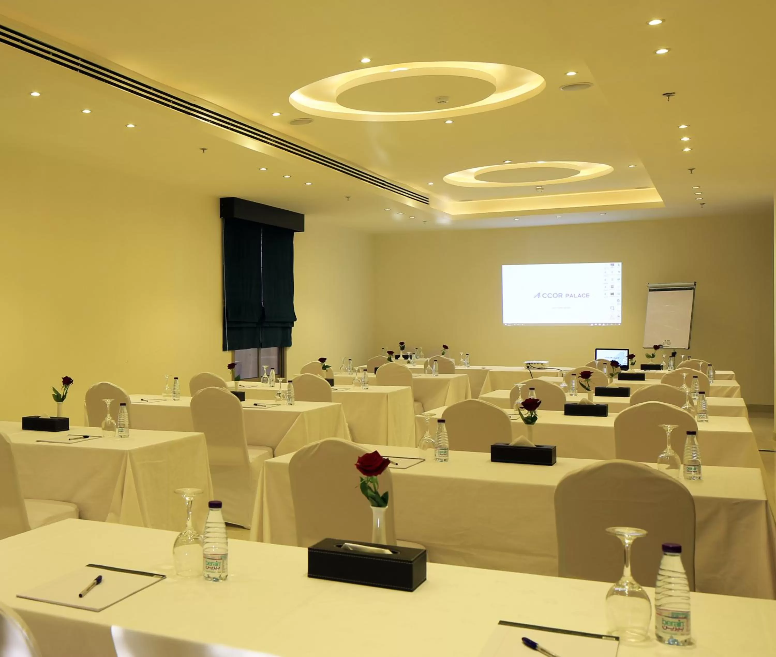 Meeting/conference room in Innyar Hotel