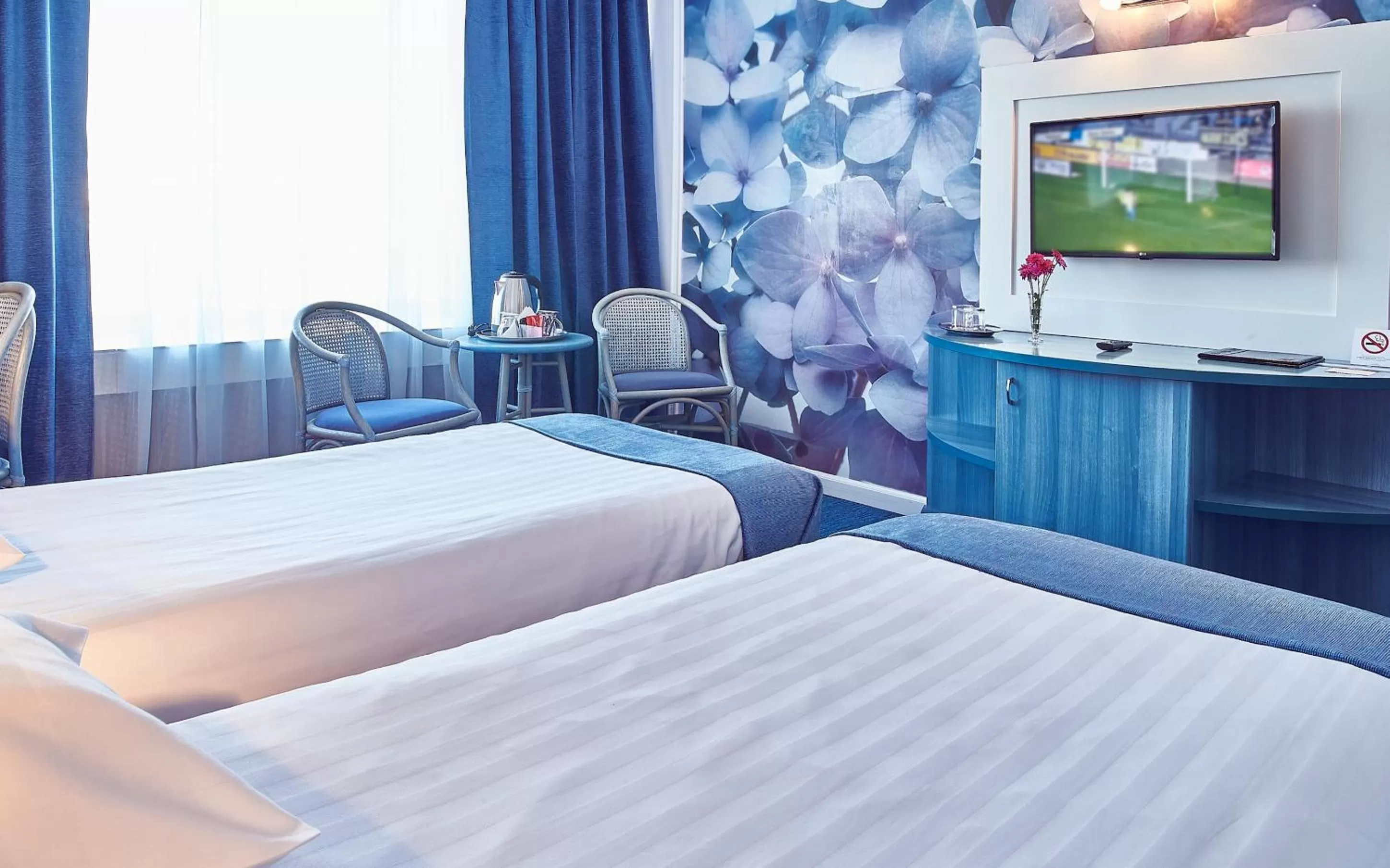 Photo of the whole room, Bed in Continental Drobeta Turnu Severin