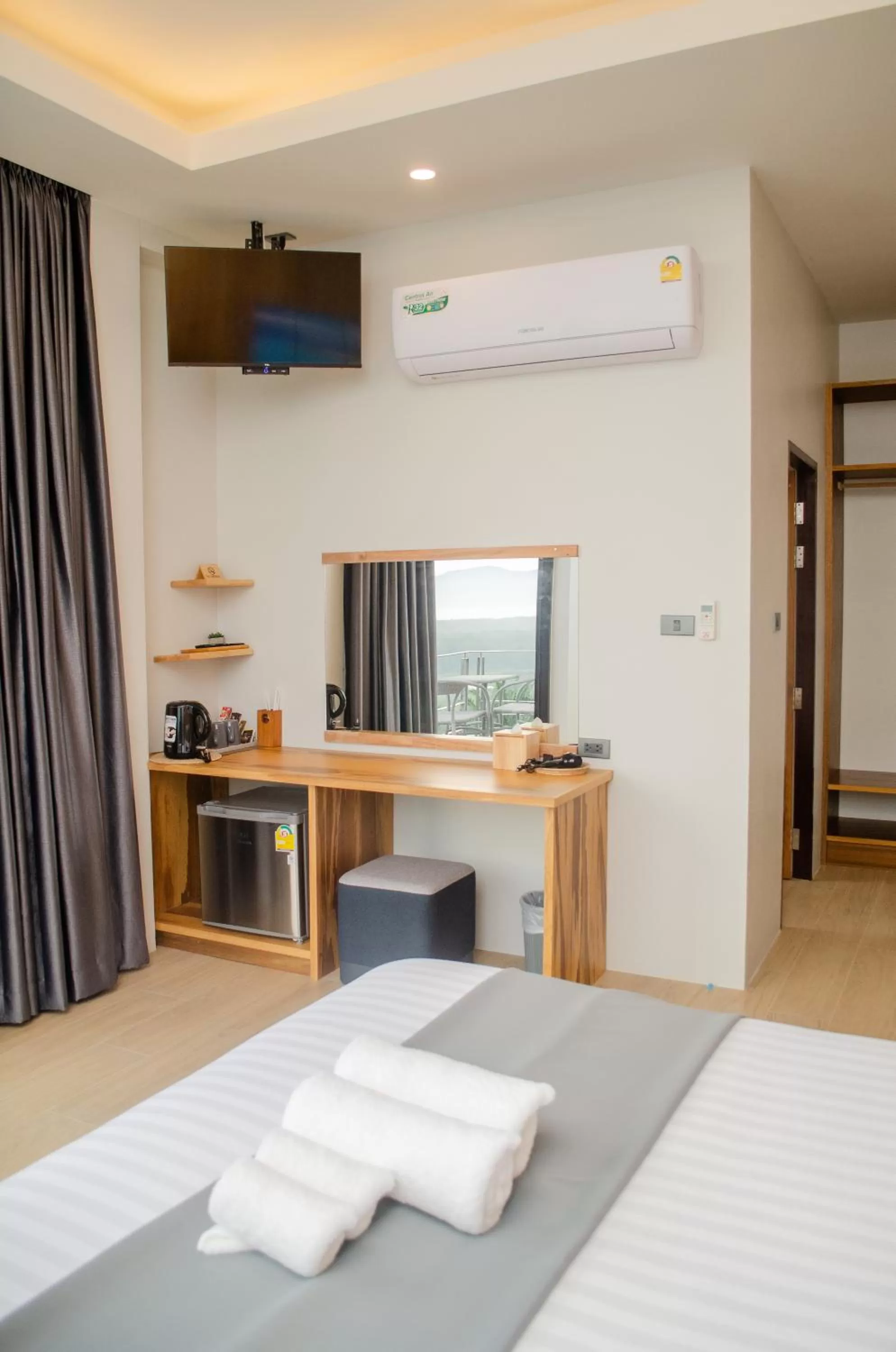 Bed in Ao Luek Panoramic Pool-SHA Plus