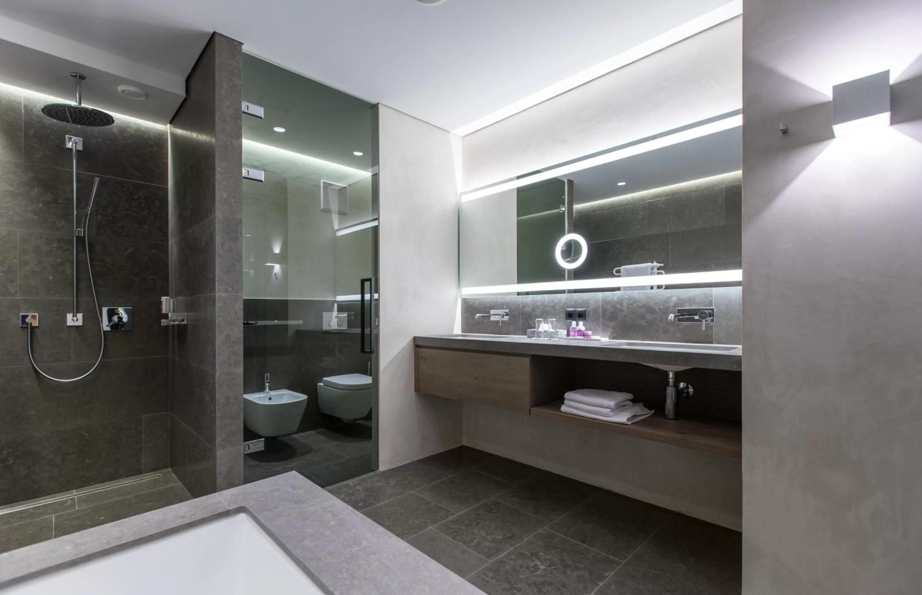 Bathroom in ElisabethHotel Premium Private Retreat- Adults only