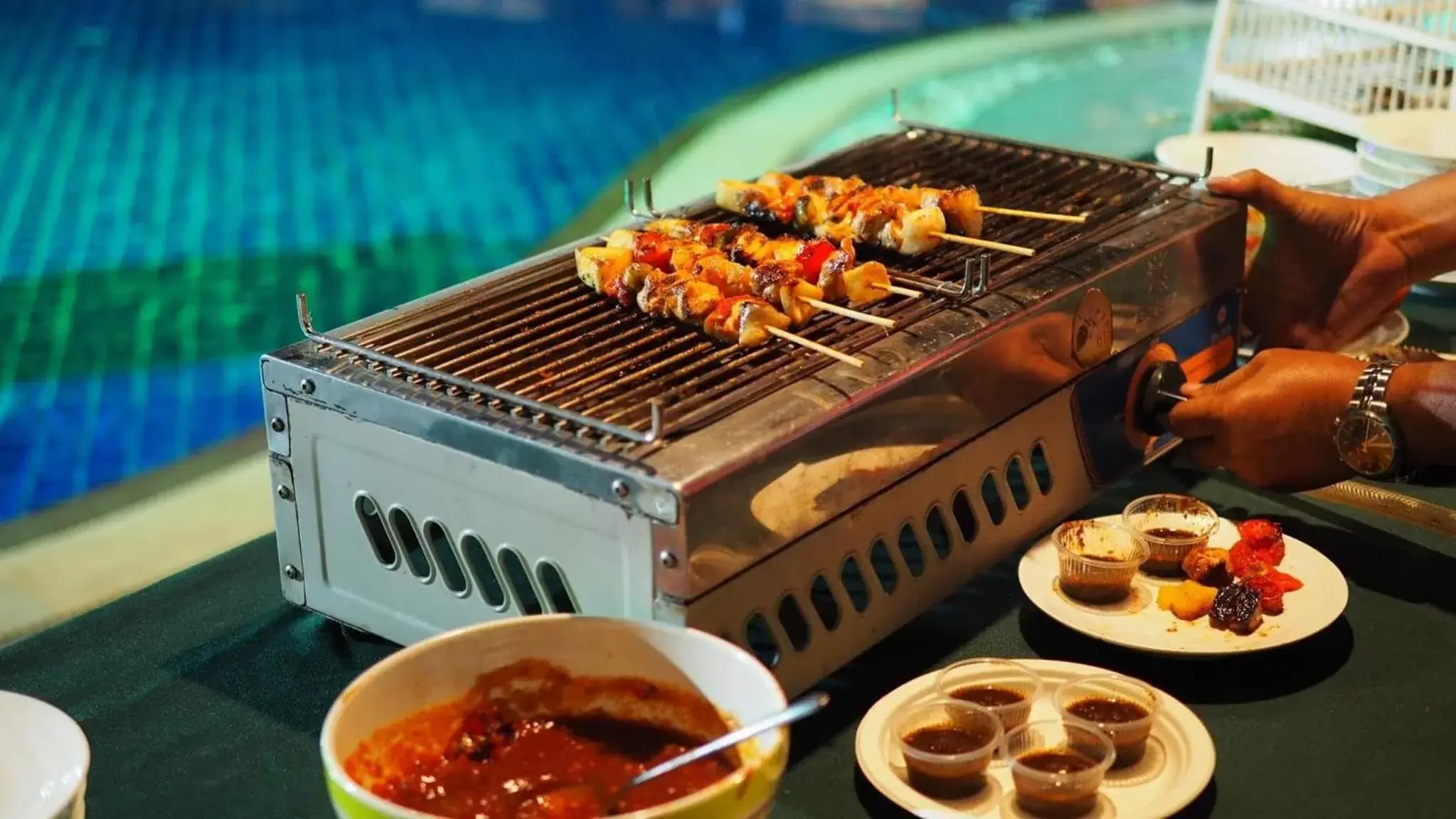 Swimming pool in Luckswan Resort Chiang Rai - SHA Extra Plus Swimming pool in Luckswan Resort Chiang Rai - SHA Extra Plus