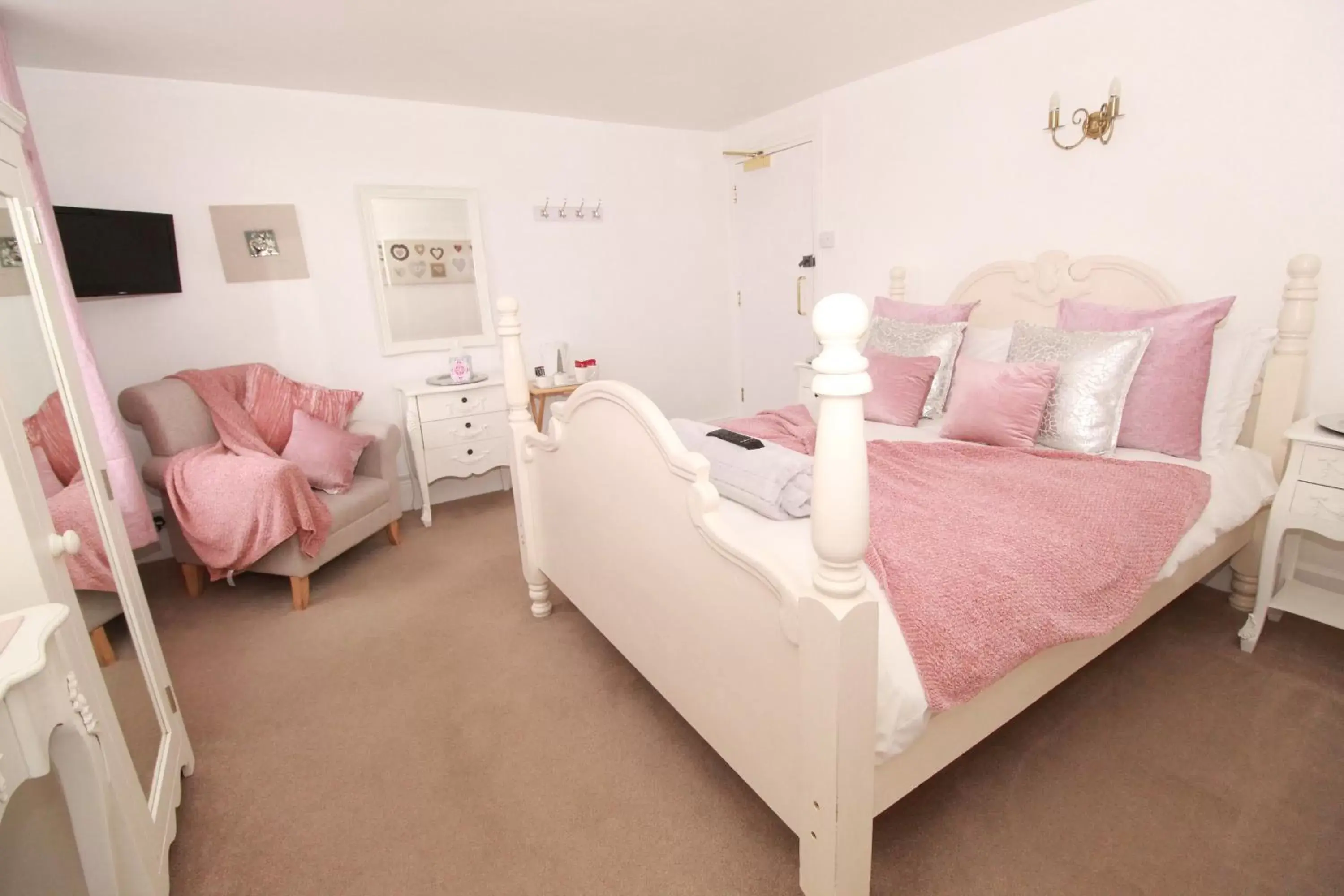 Standard Double Room in Kings Head Inn Standard Double Room in Kings Head Inn