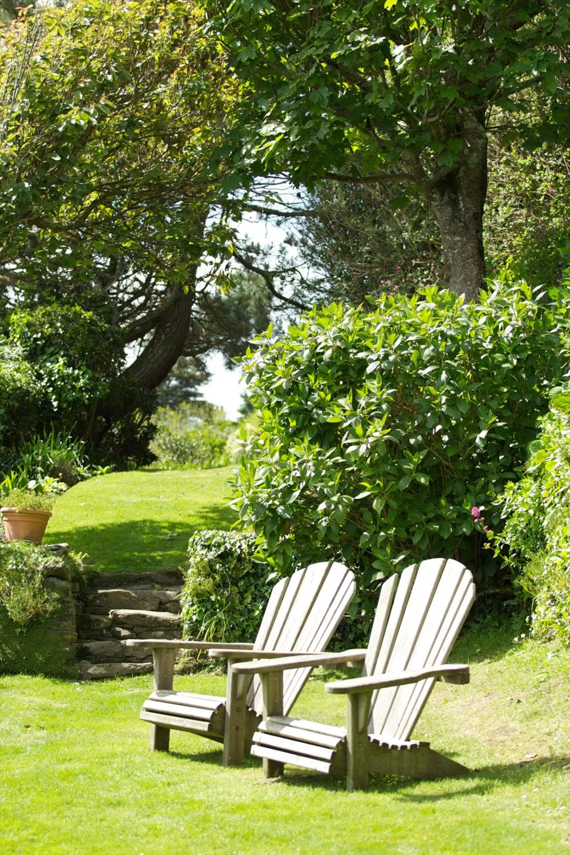 Garden in Driftwood B&B