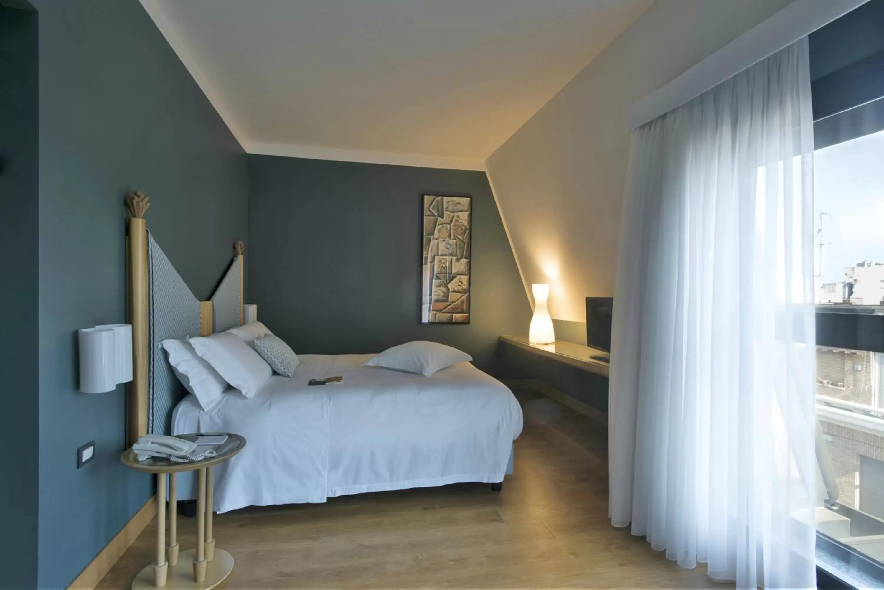 Photo of the whole room, Bed in Hotel Spadari Al Duomo