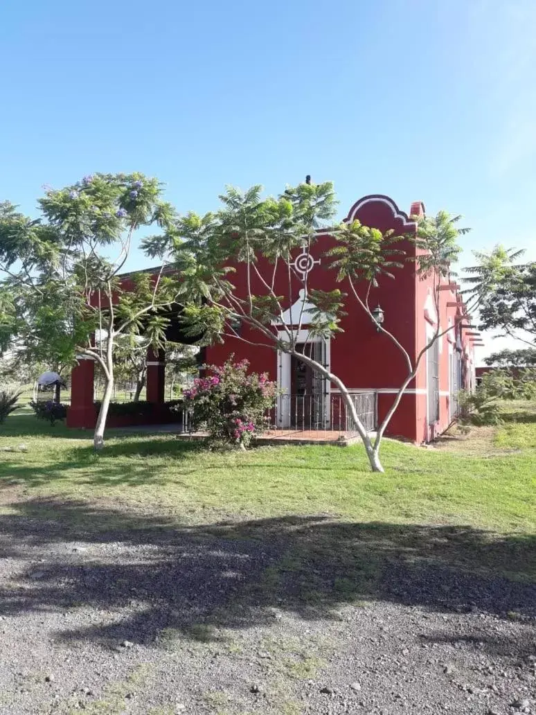 Property Building in Hacienda Santa Clara Morelos