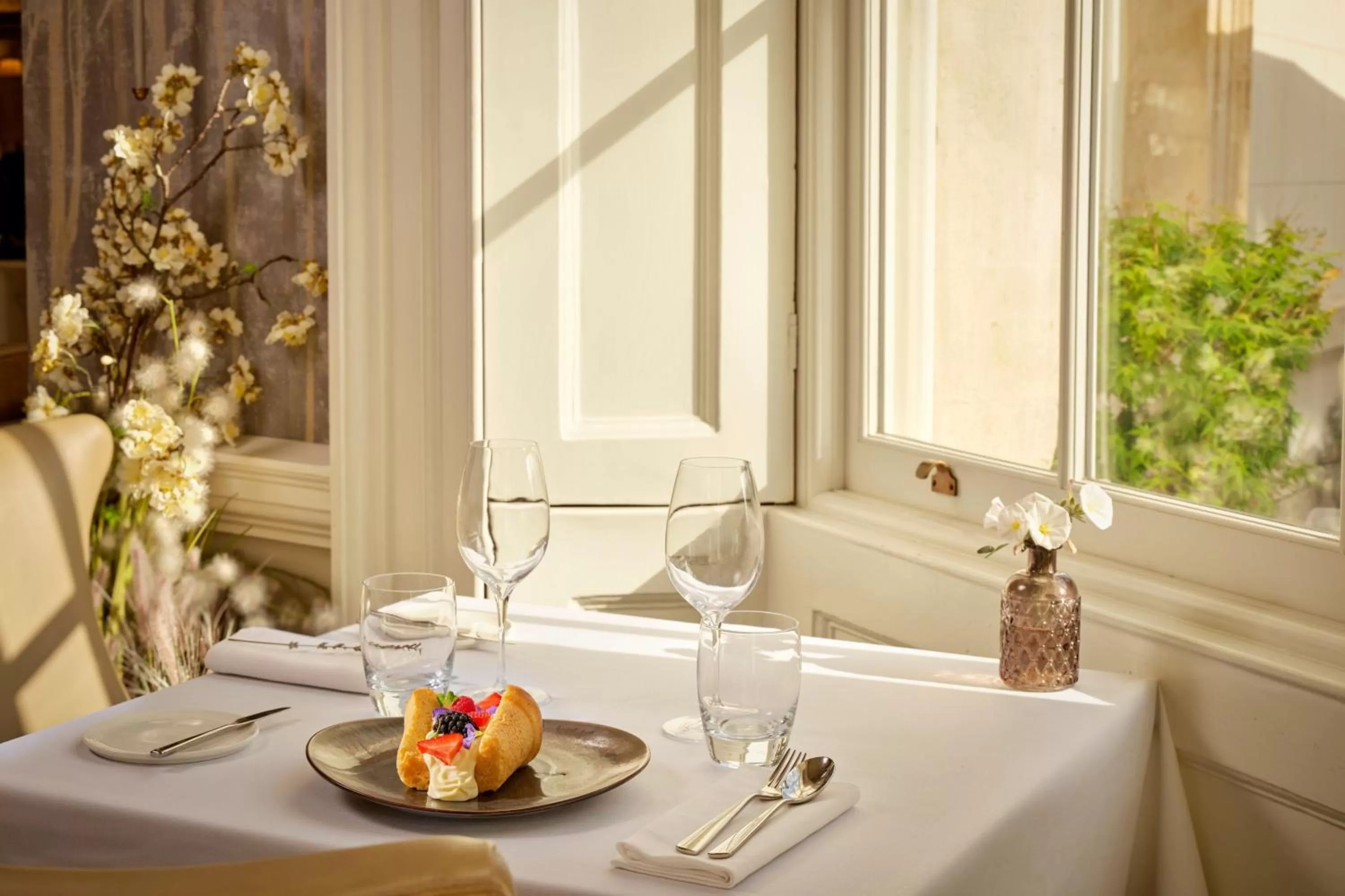 Restaurant/places to eat in The Langley, a Luxury Collection Hotel, Buckinghamshire