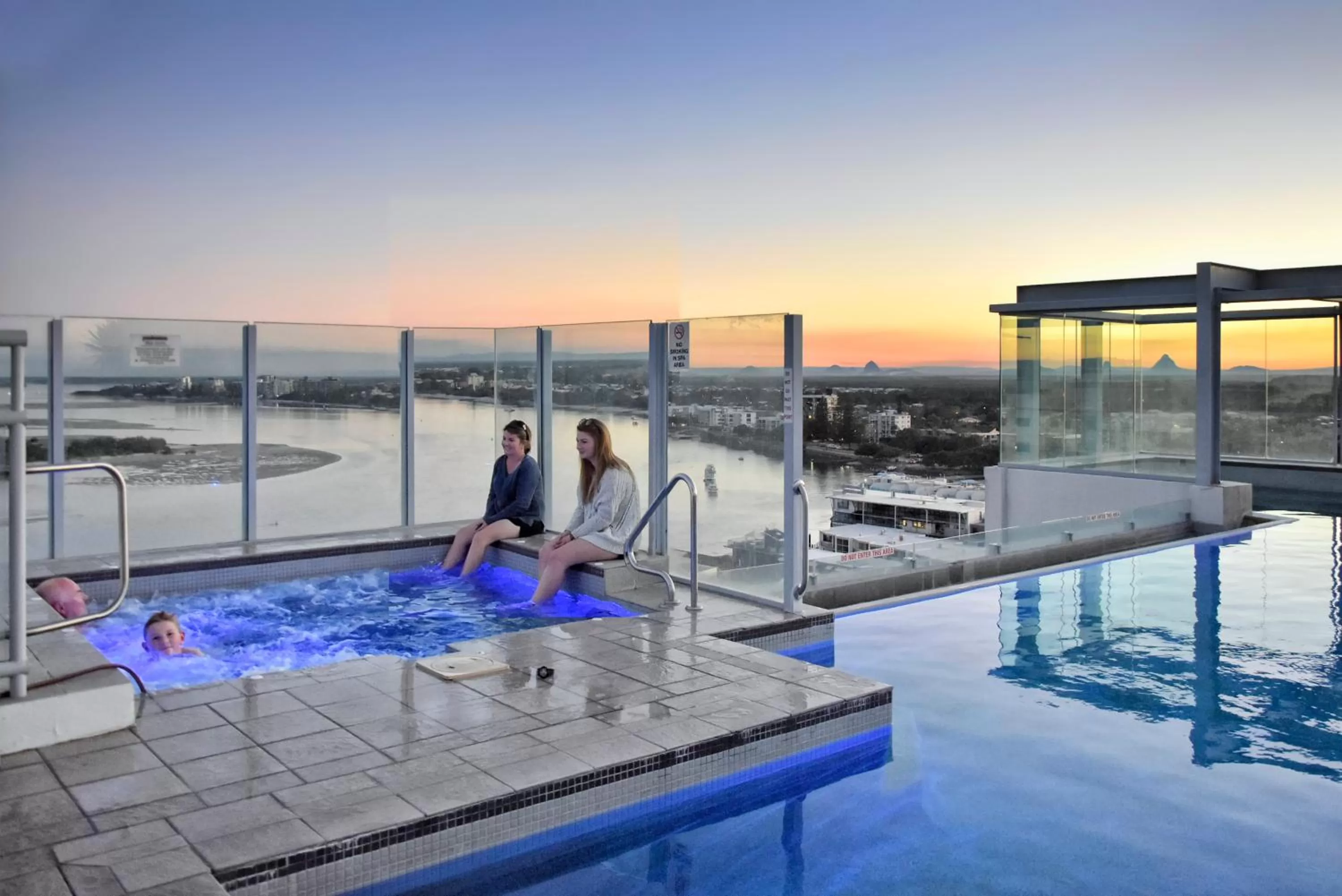 Swimming pool in Pumicestone Blue