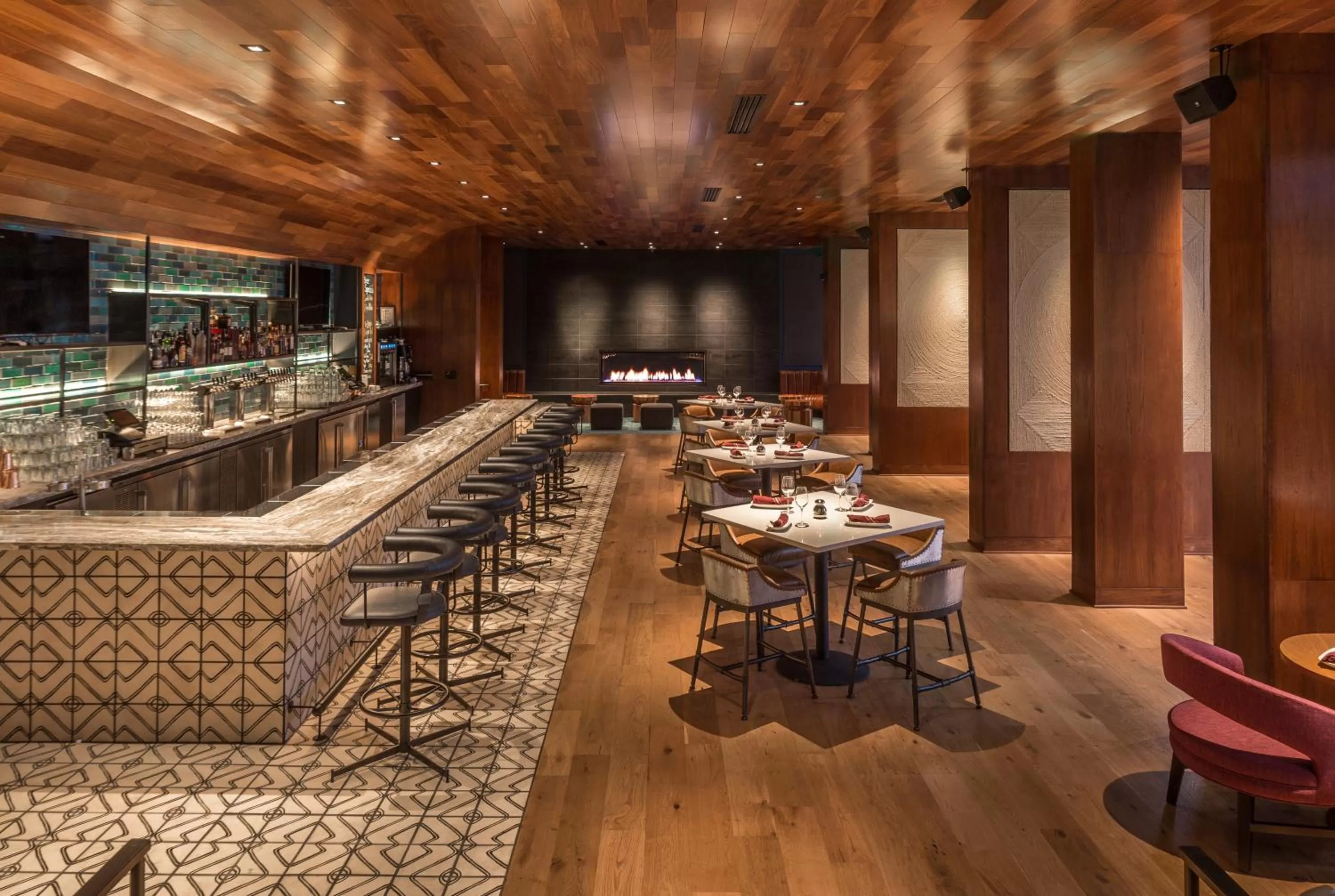 Restaurant/places to eat in Portola Hotel & Spa