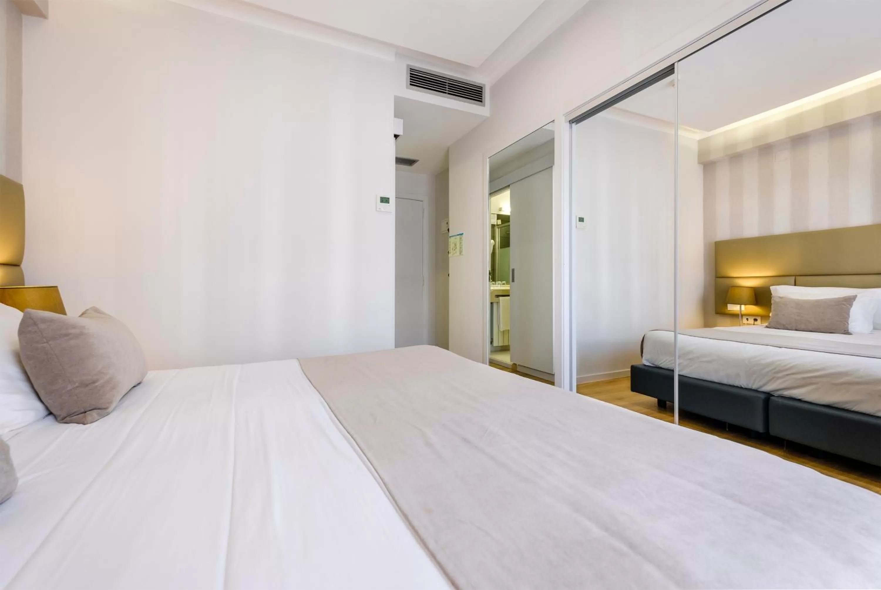 Photo of the whole room, Bed in Hotel Rosa Mística by Umbral