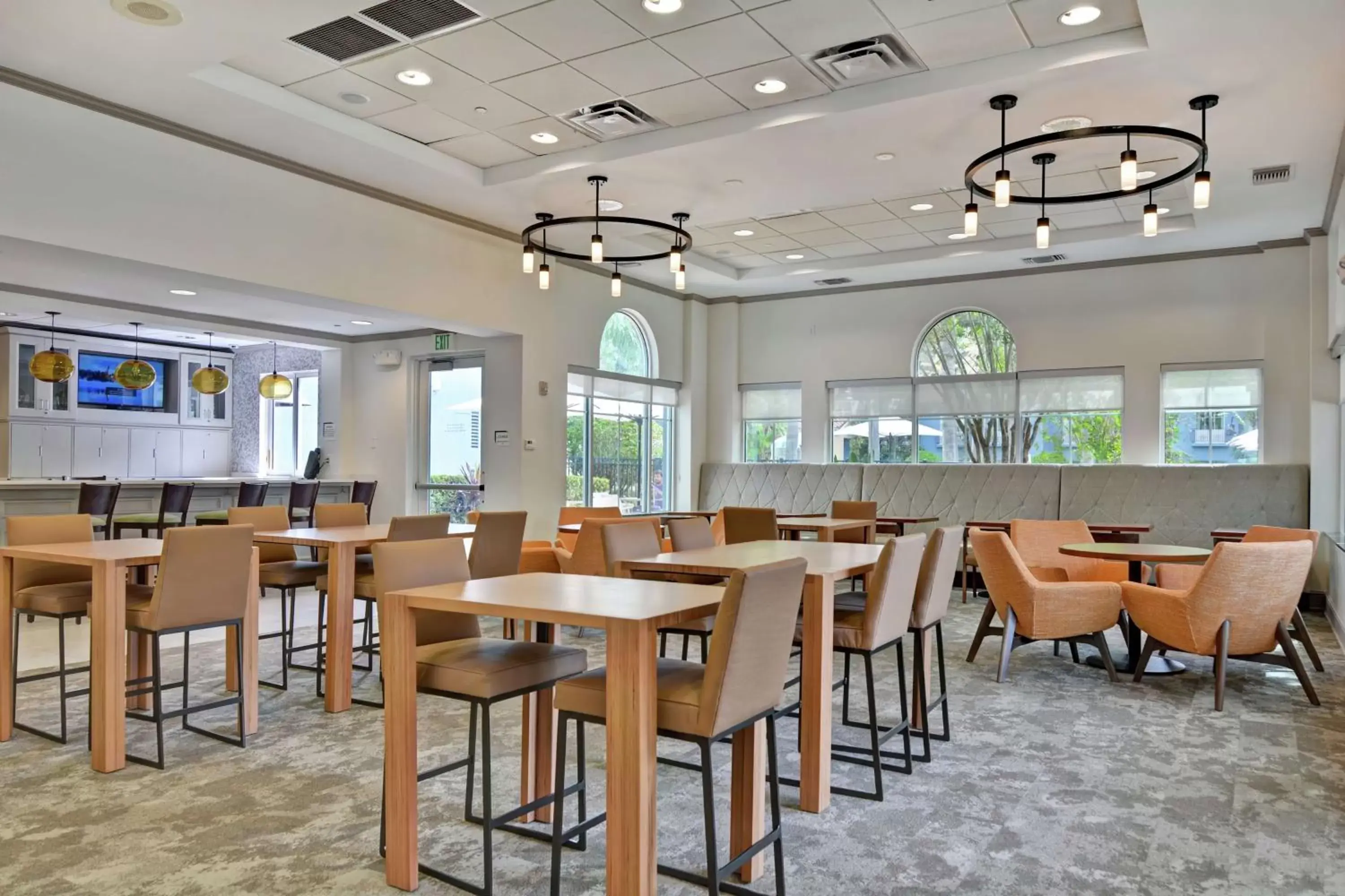 Dining area, Restaurant/Places to Eat in Hilton Garden Inn Orlando Lake Buena Vista