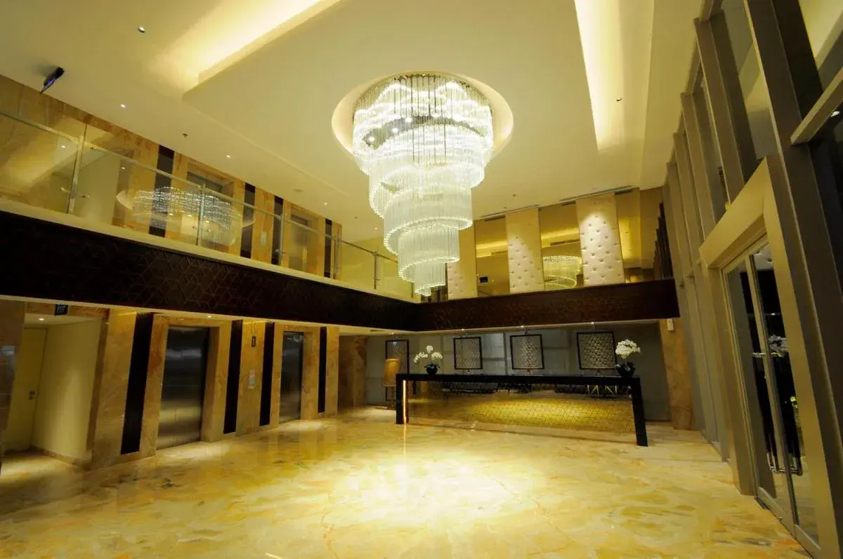 Lobby or reception, Lobby/Reception in Louis Kienne Hotel Pandanaran